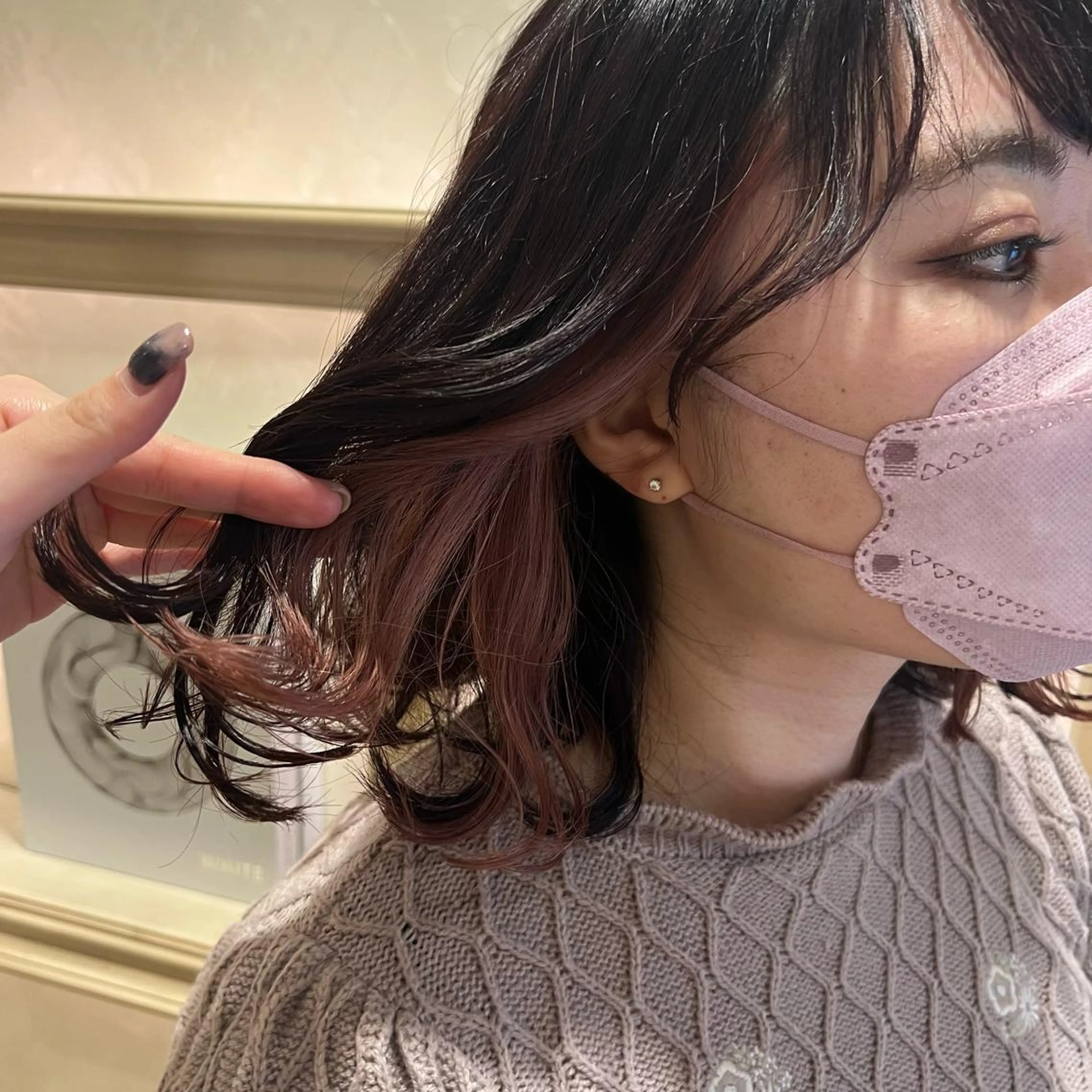 ミディアム カラー ベージュカラー ブリーチ イヤリングカラー ピンクカラー ピンクベージュ SALOWIN川崎WEST店所属・🌷川崎/アレンジ/ 暖色ボブ/コトネ🌷のヘアスタイル