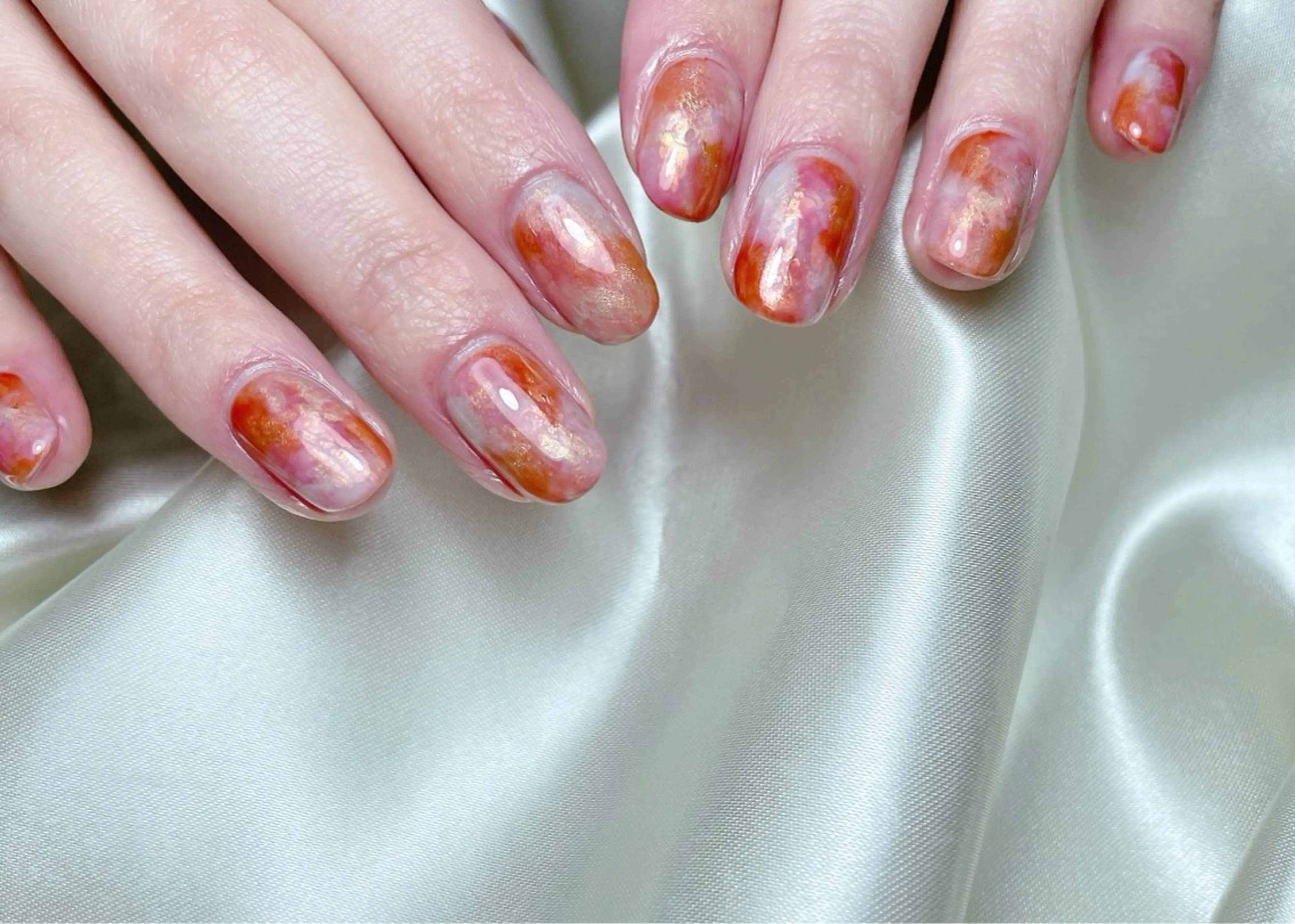 ネイル ニュアンスネイル ハンドネイル FLARE NAIL フレアネイルのネイルデザイン