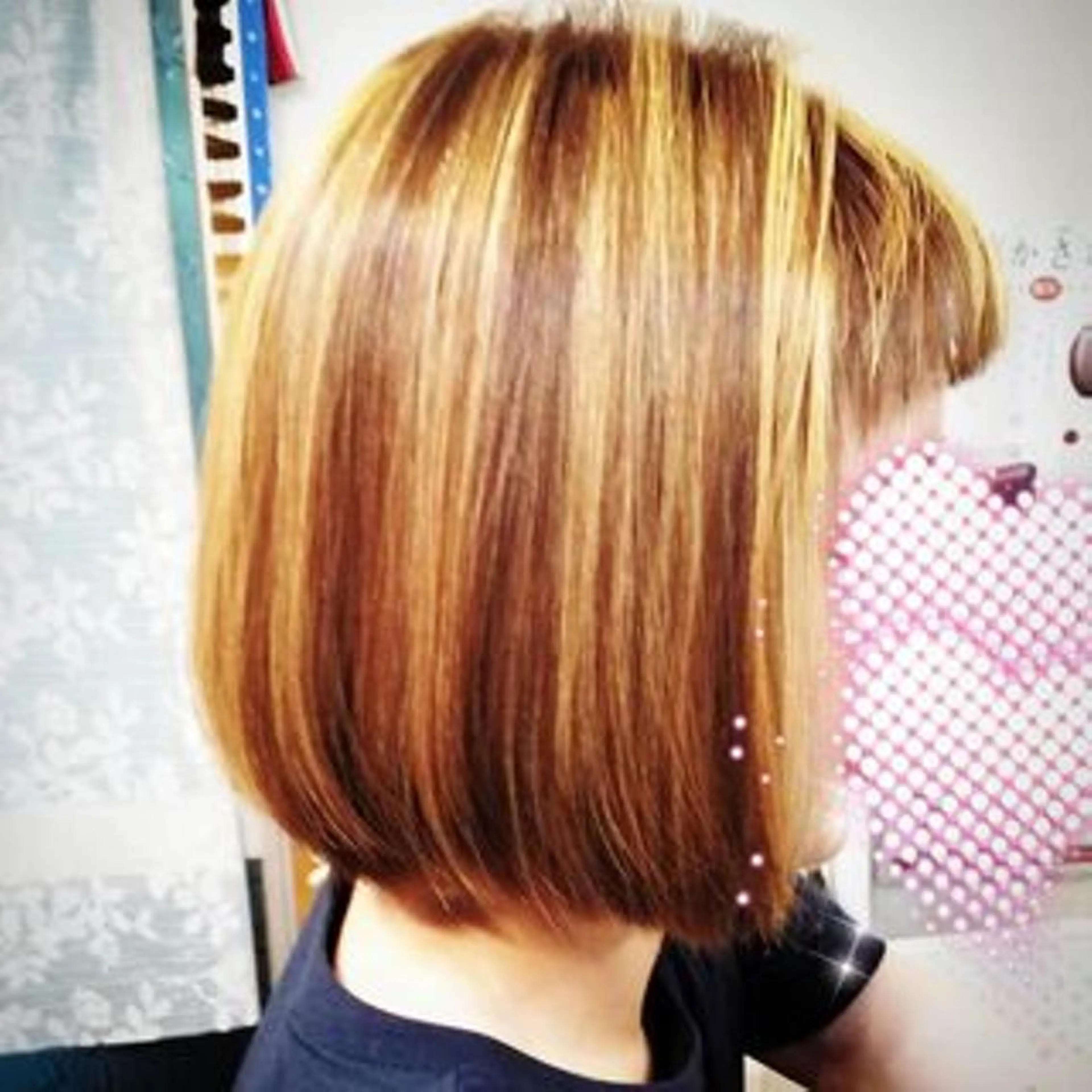 カラー パーマ 田辺 眞波のヘアスタイル