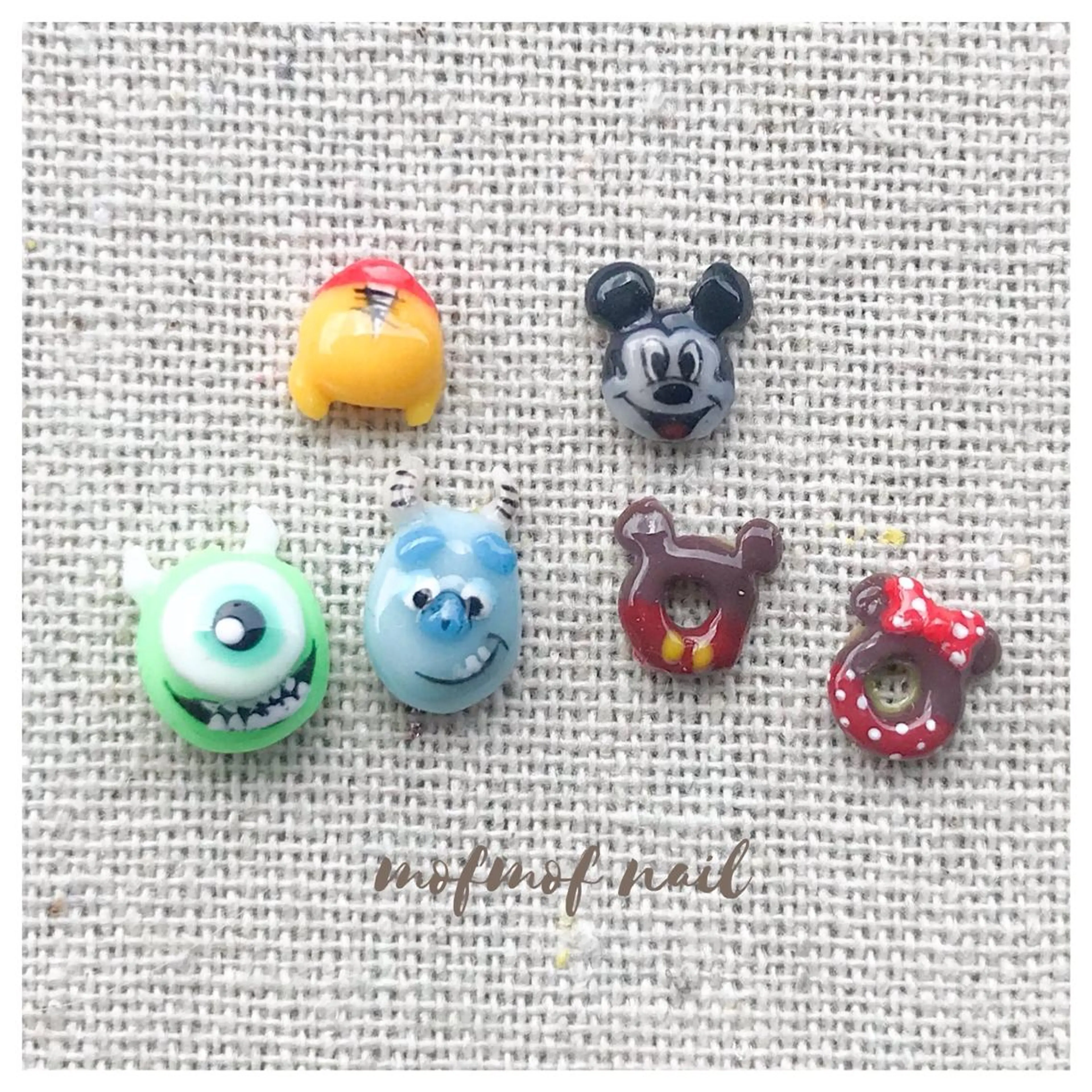 ネイル mofmofnail 🌿shimizuのネイルデザイン