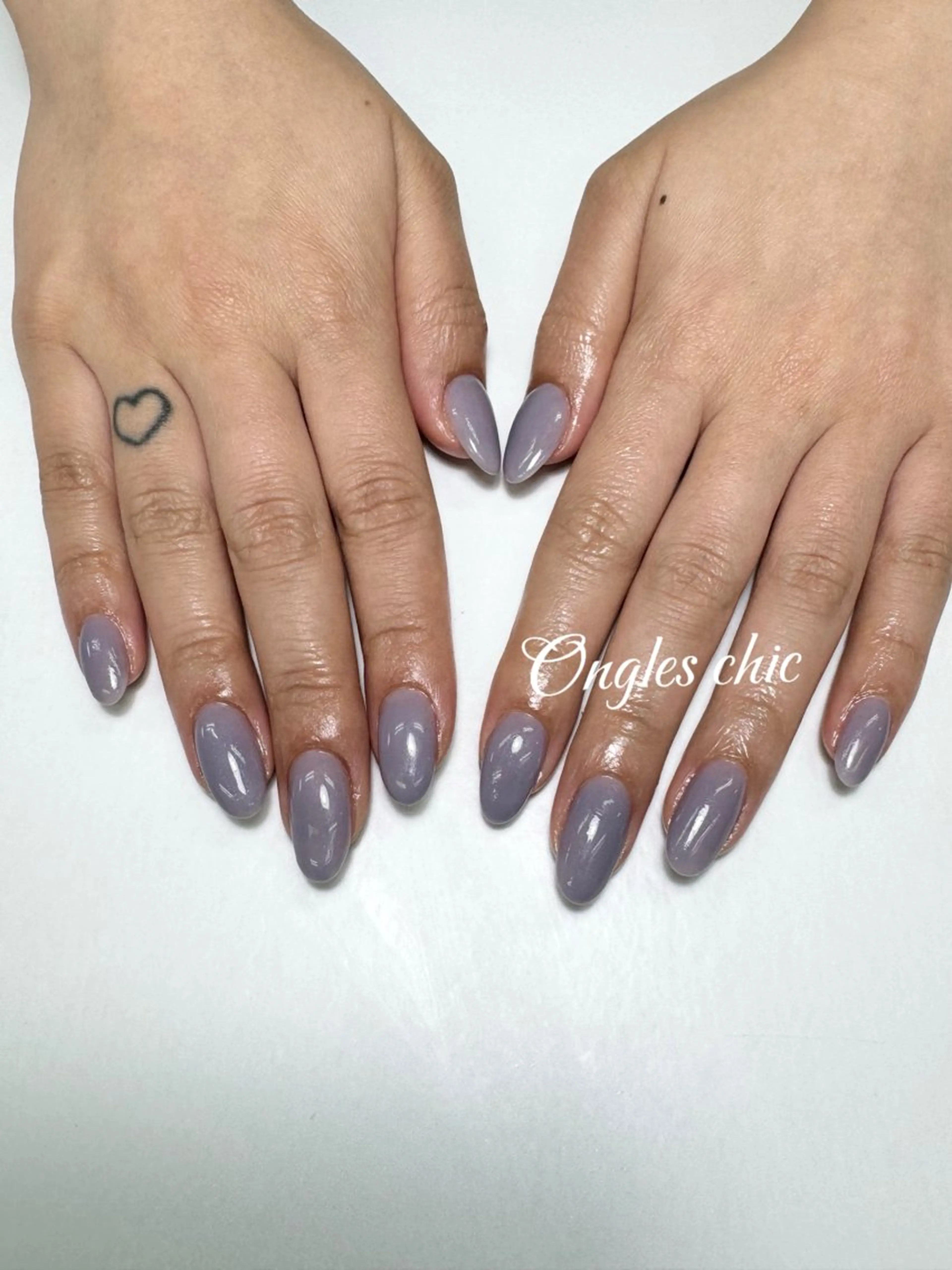 ネイル ハンドネイル ハンドケア ongles chicのネイルデザイン
