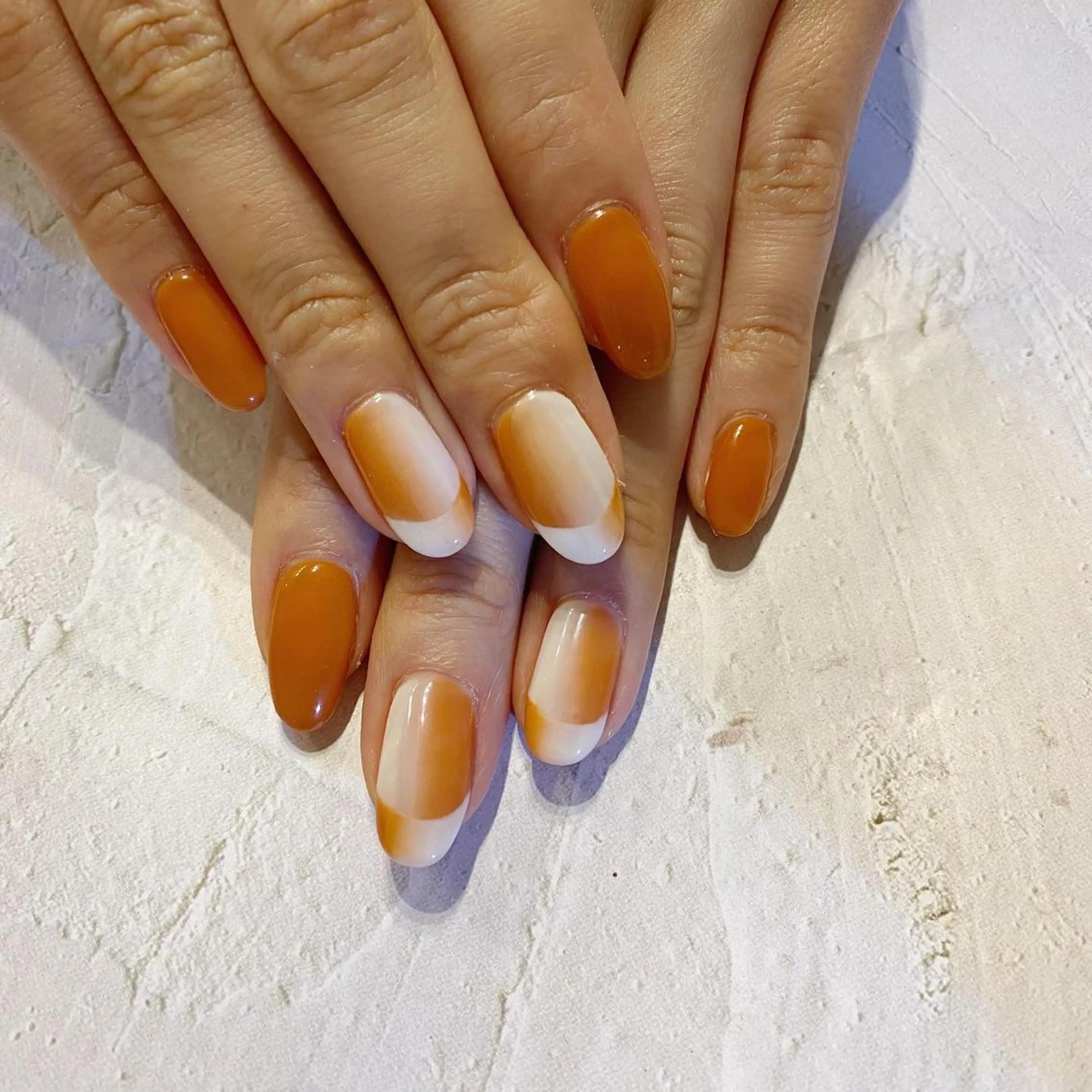 ネイル フレンチネイル 韓国ネイル ミラーネイル オンブレフレンチ ワンホンネイル ハンドネイル mermooi nailのネイルデザイン