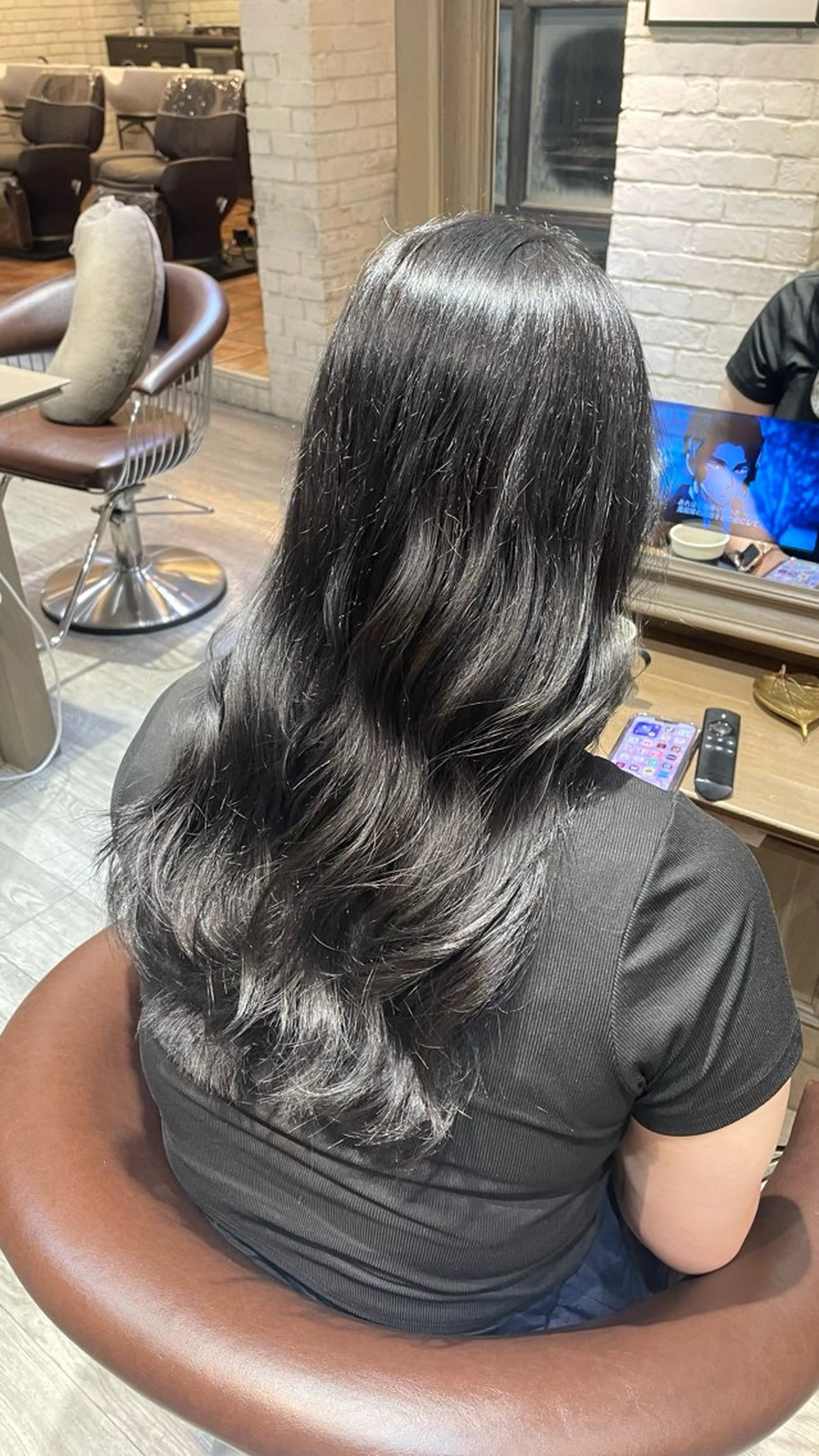 ロング カラー 黒髪 ブルーカラー 透明感カラー 川原田 華央のヘアスタイル
