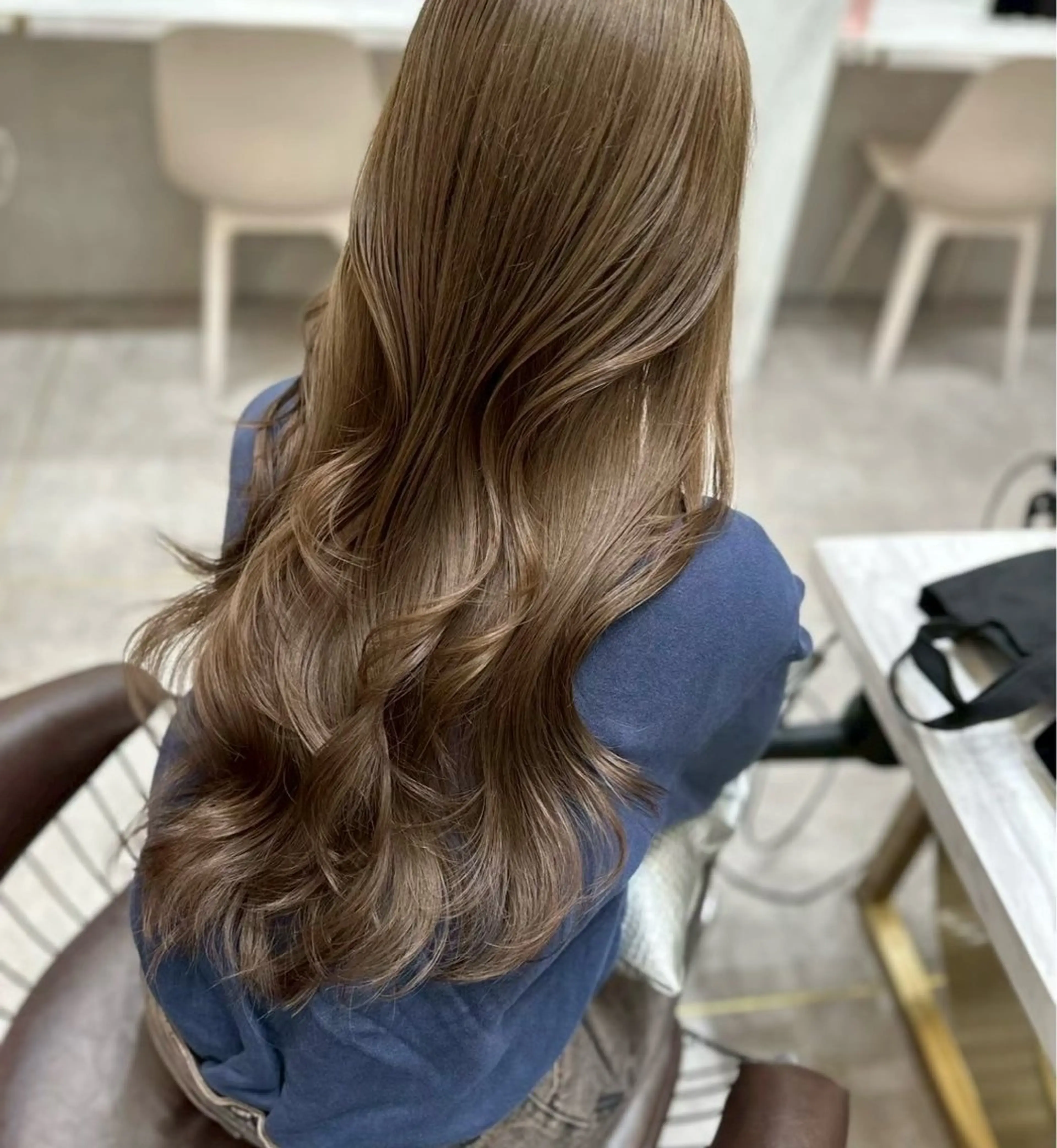 ロング くびれヘア 韓国風ヘア ヘアカラー トリートメント Lond Role所属・🎀透明感カラー shizuka🎀のヘアスタイル