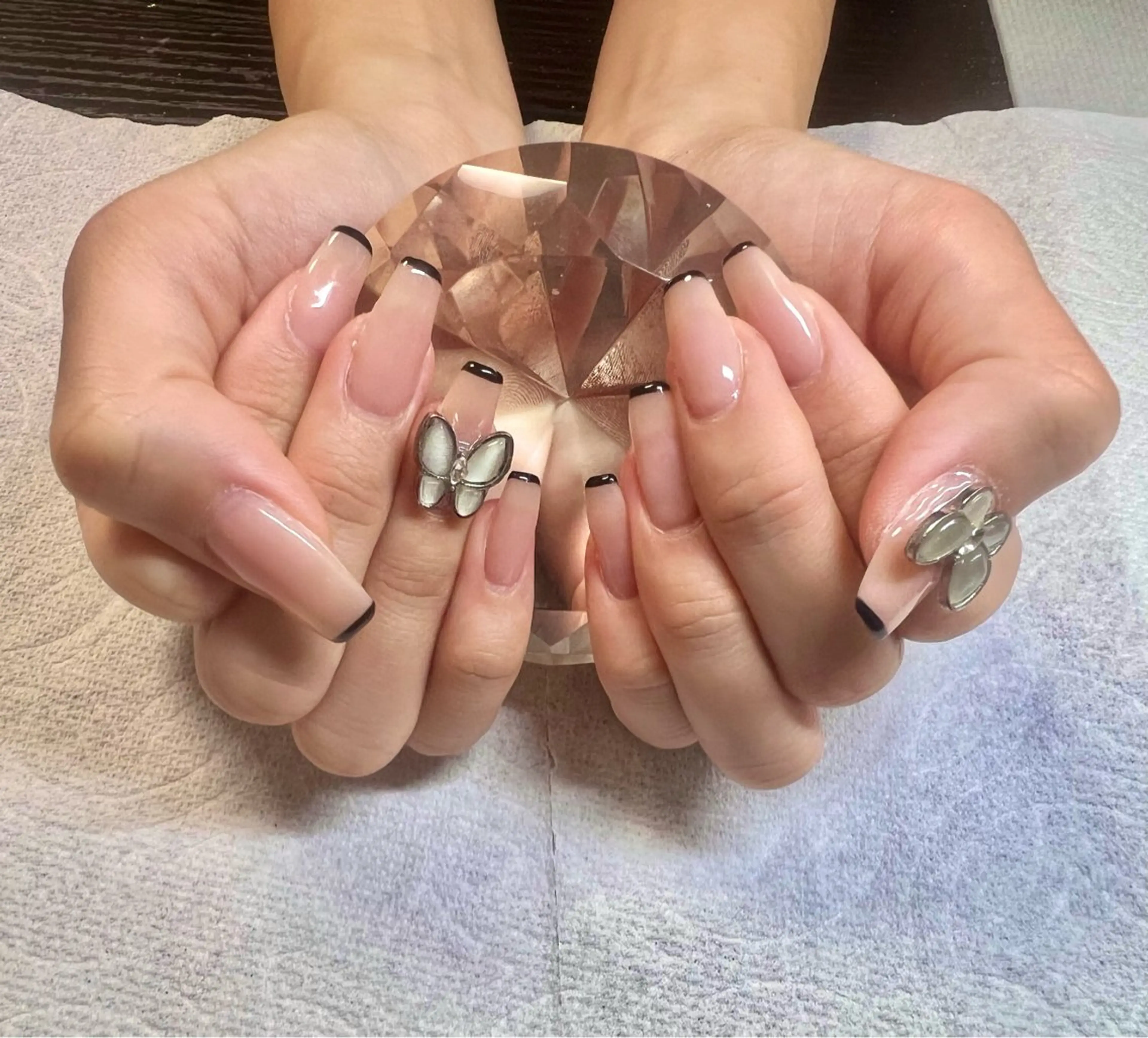 ネイル フレンチネイル 持ち込み やつや ももかのネイルデザイン