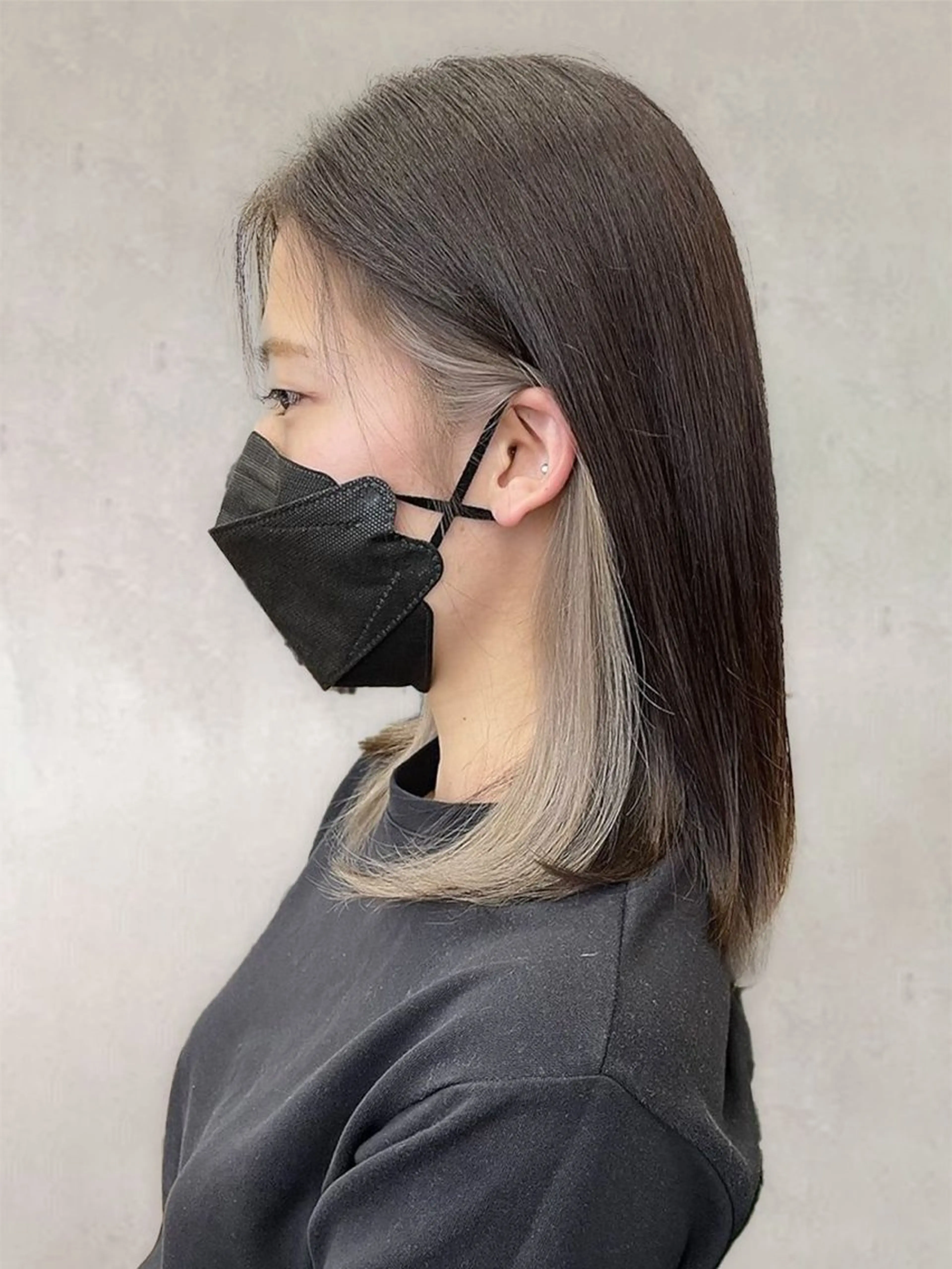 【ミニモ限定】イヤリング、サイドインナーカラー限定クーポンになります💄カット追加は30%オフ価格の¥2770追加可の写真