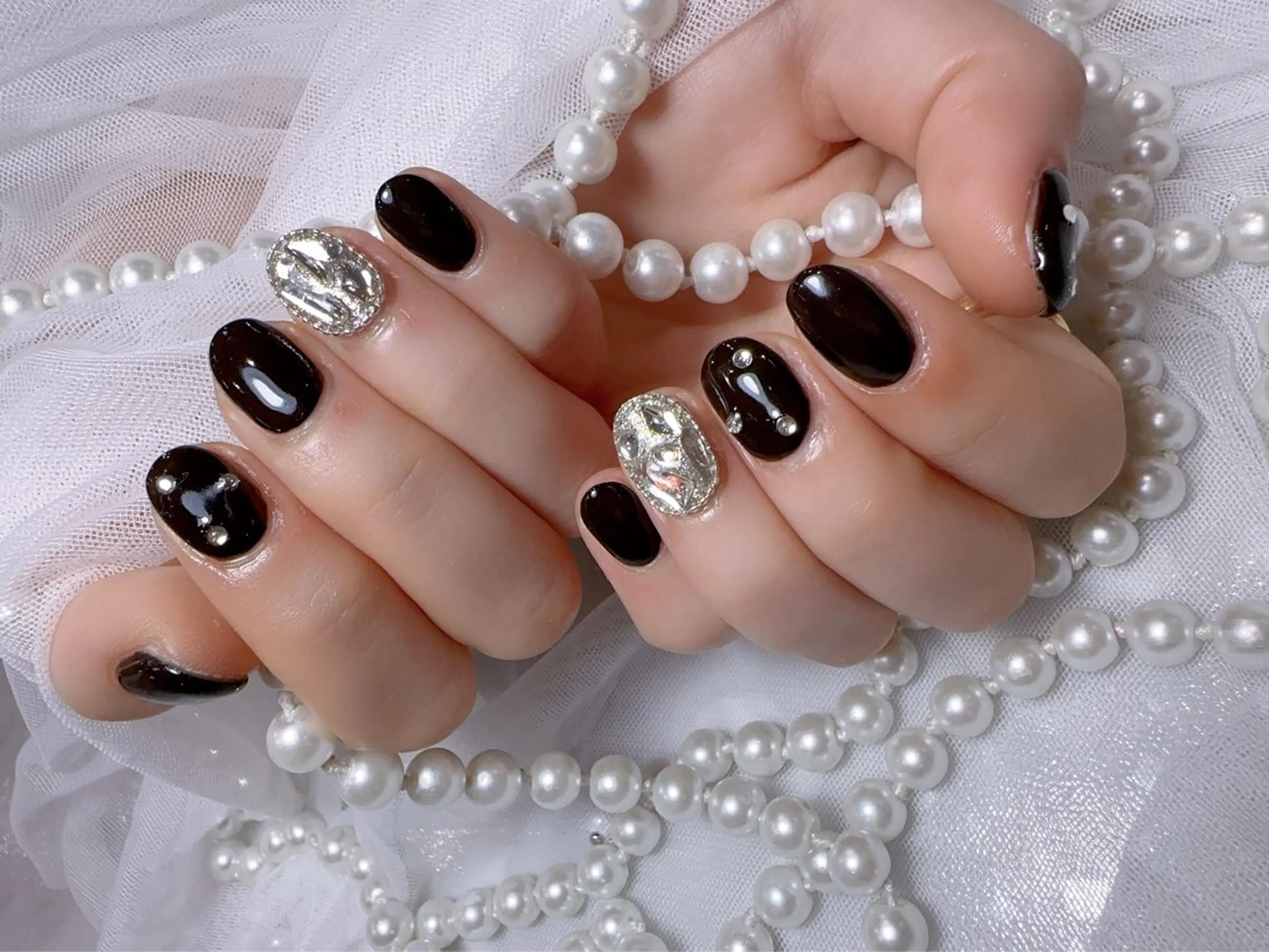 ネイル アートネイル フラッシュネイル フレンチネイル ジェルネイル ガラスフレンチ ハンドネイル You&Me Miyuのネイルデザイン