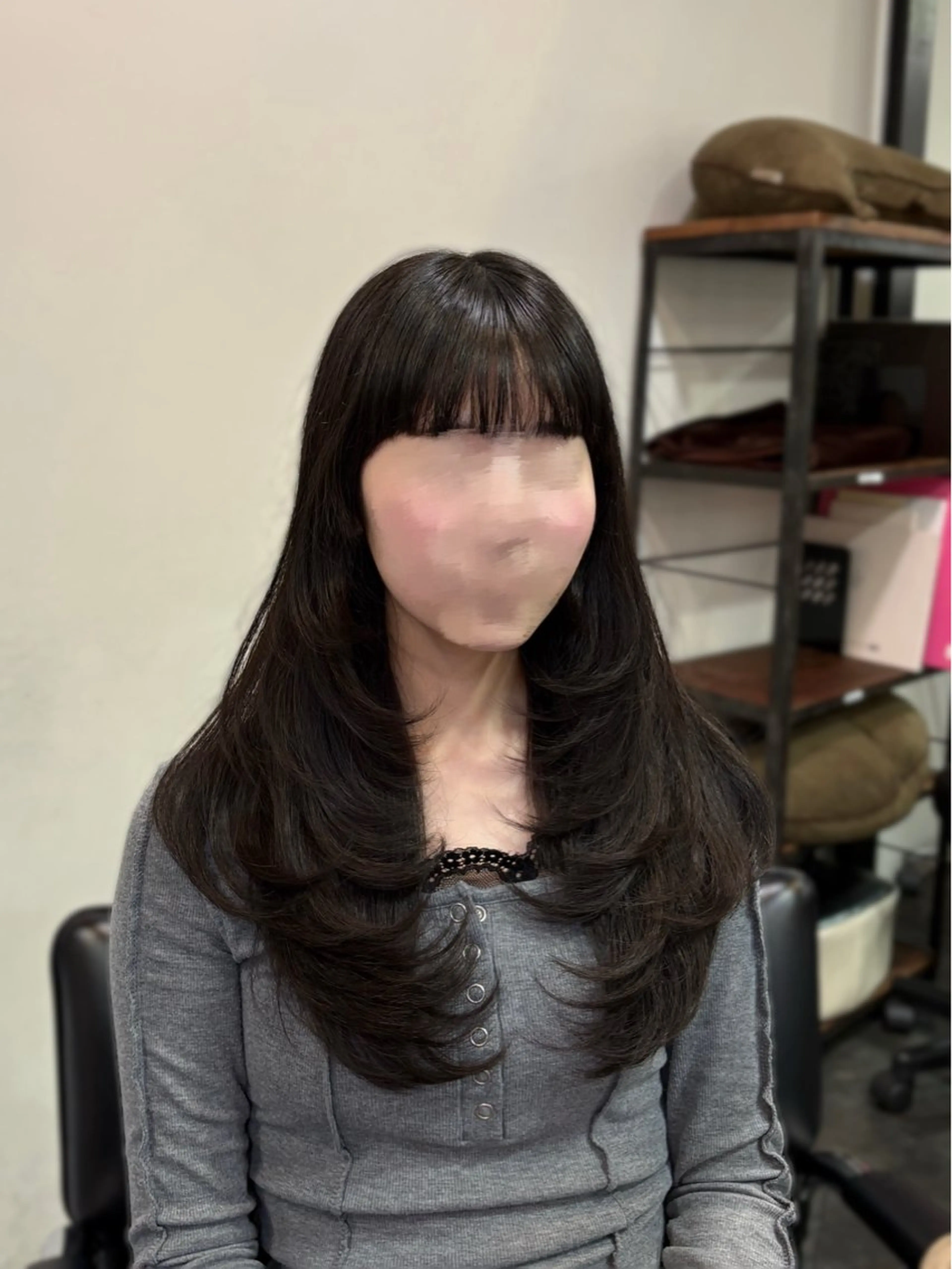 ロング 石田 亜弥のヘアスタイル