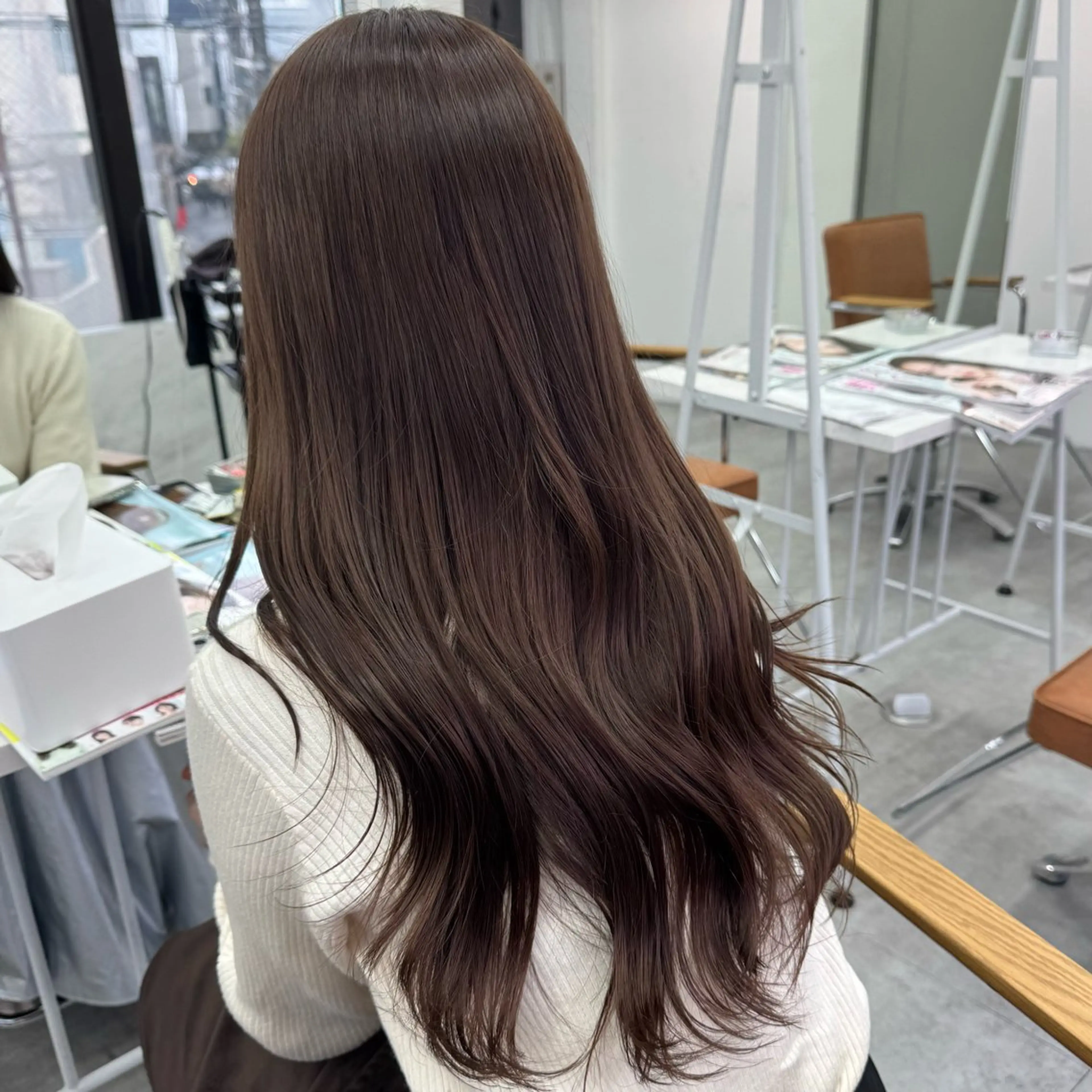 ロング カラー ヘアアレンジ ヘアカラー ブリーチなしカラー /ベージュ/安形翔のヘアスタイル