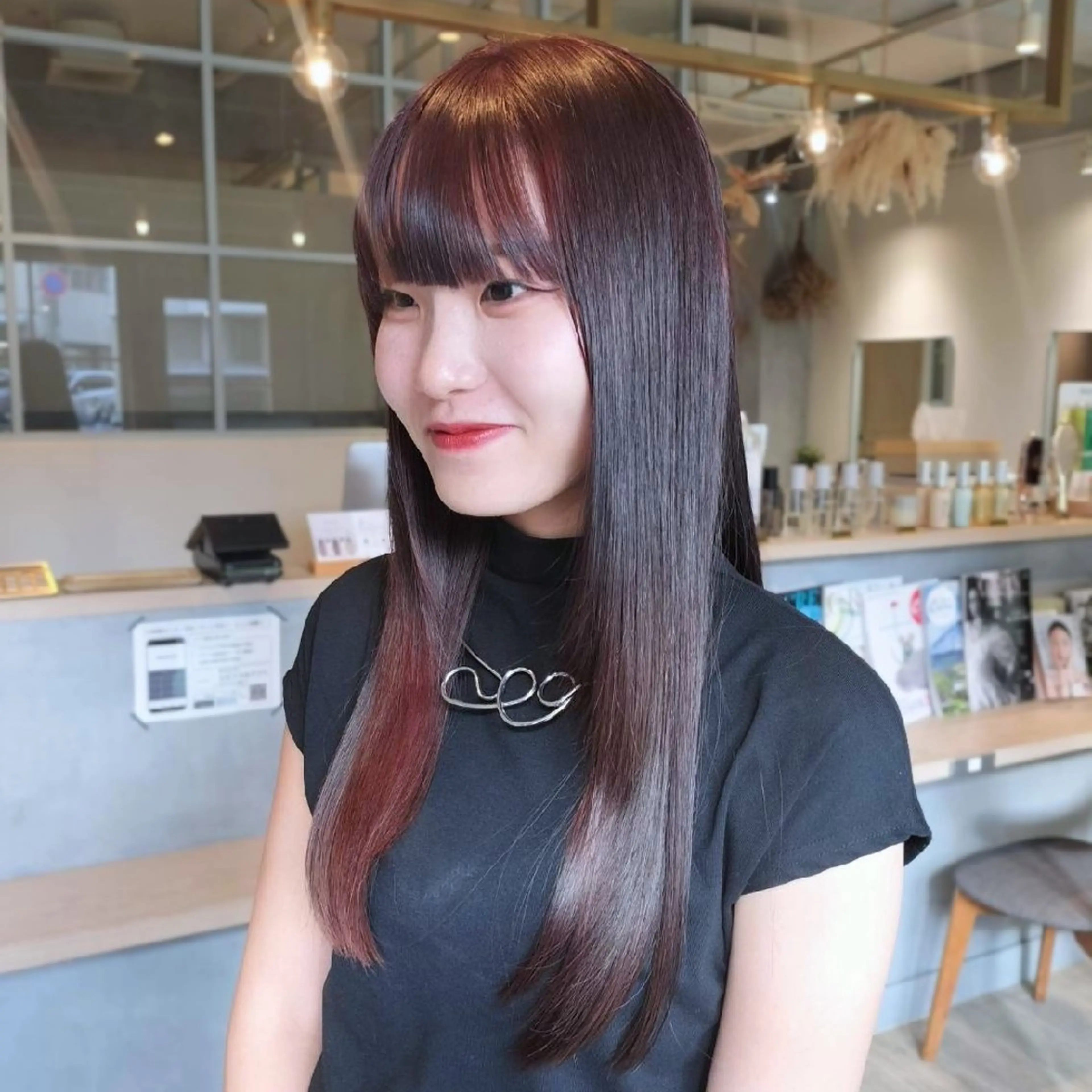 ロング ヘアカラー ROCCO ひなこのヘアスタイル