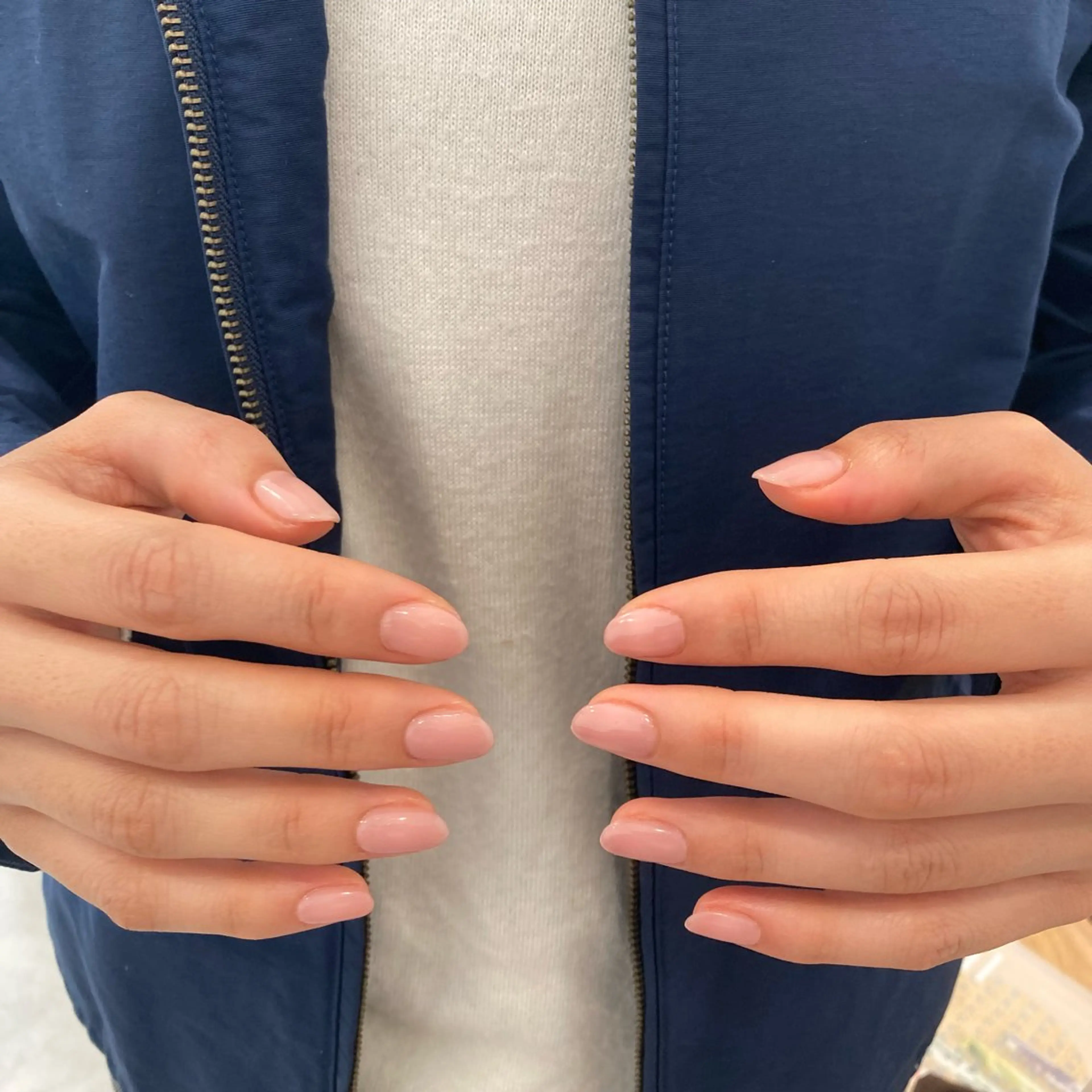 ネイル quro.n立川店所属・quro.n ☕️mariのネイルデザイン