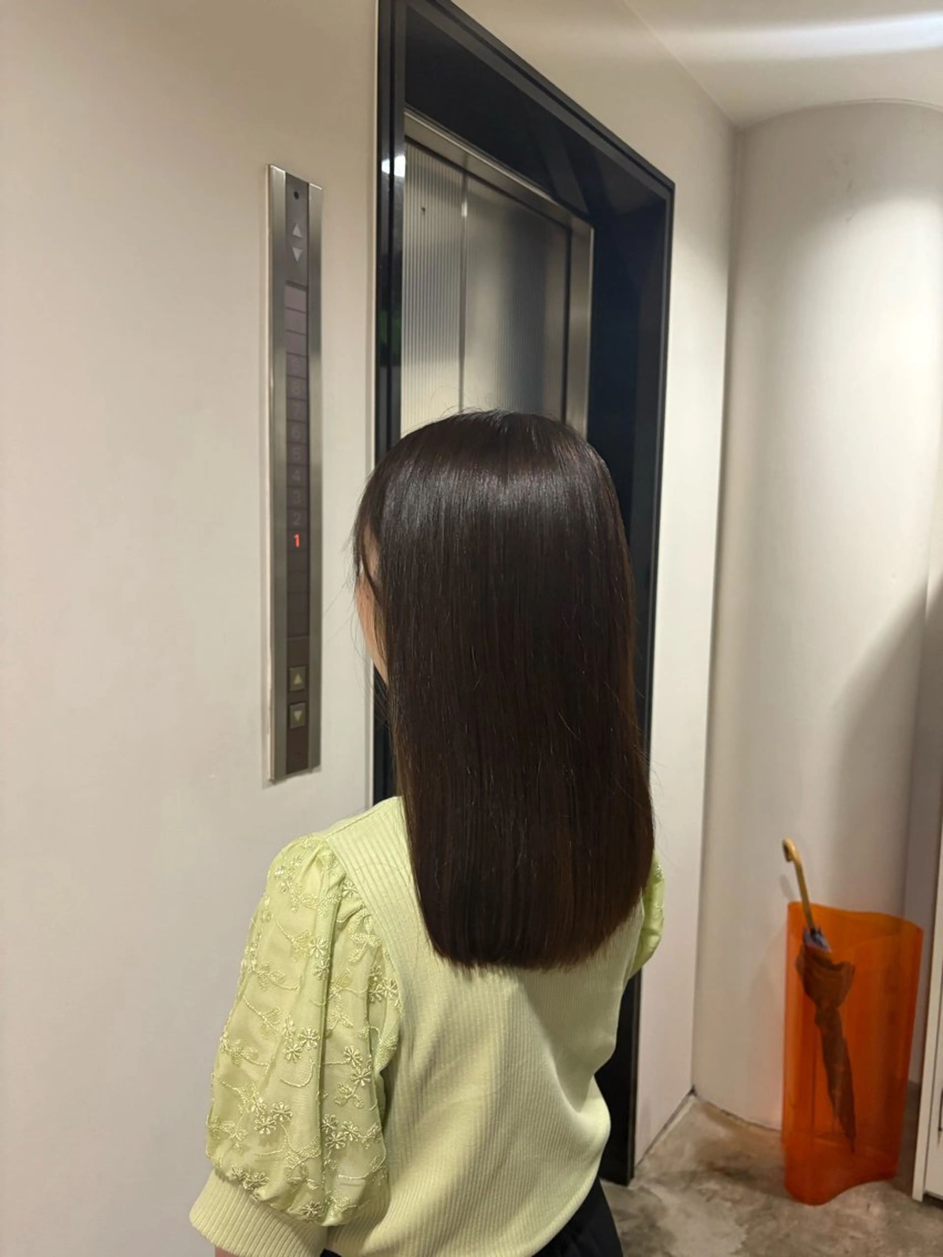 トリートメント Jr.スタイリスト ヨシノヒメカのヘアスタイル