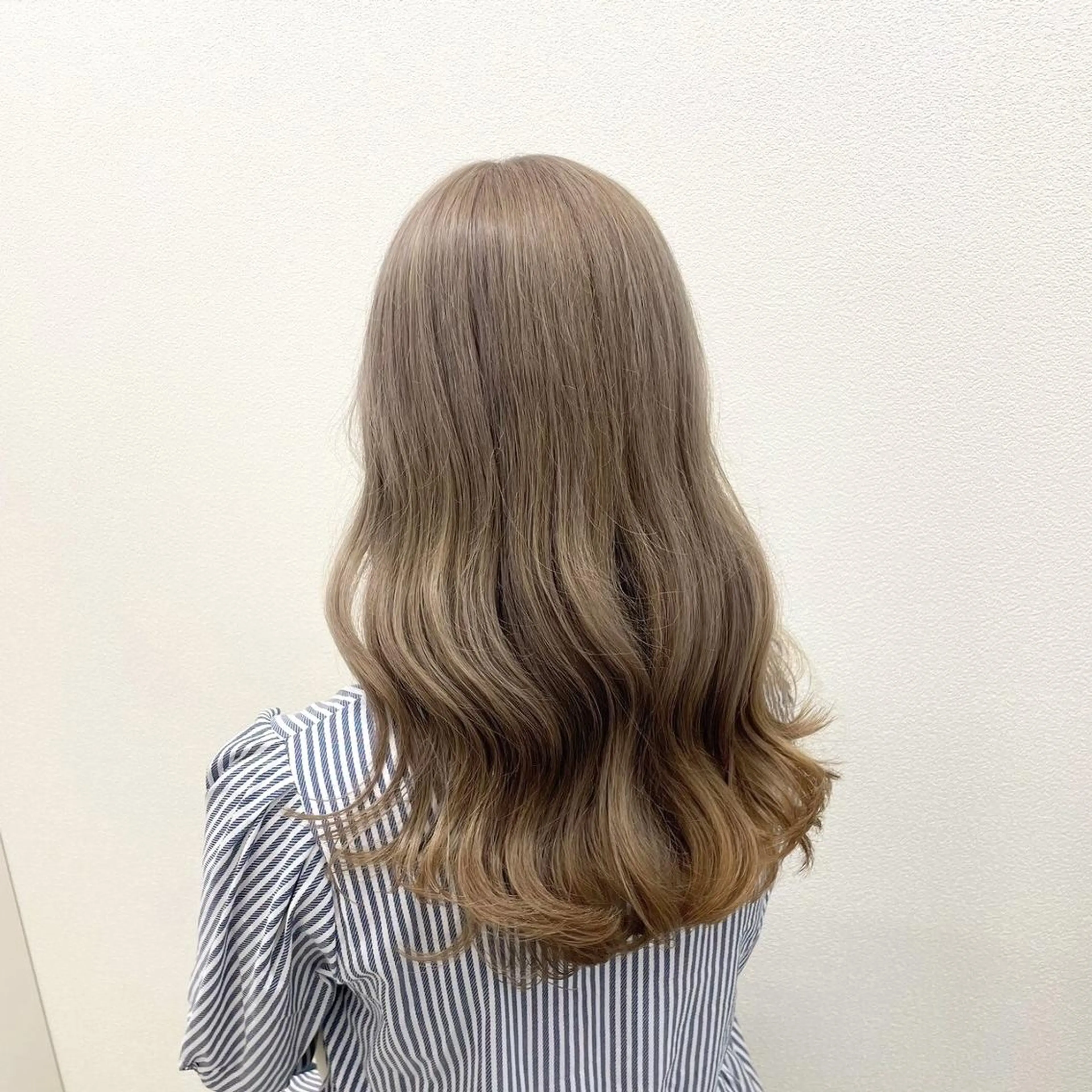 カラー 夏映え🌼髪質改善♡ 艶カラー🍨福岡天神のヘアスタイル