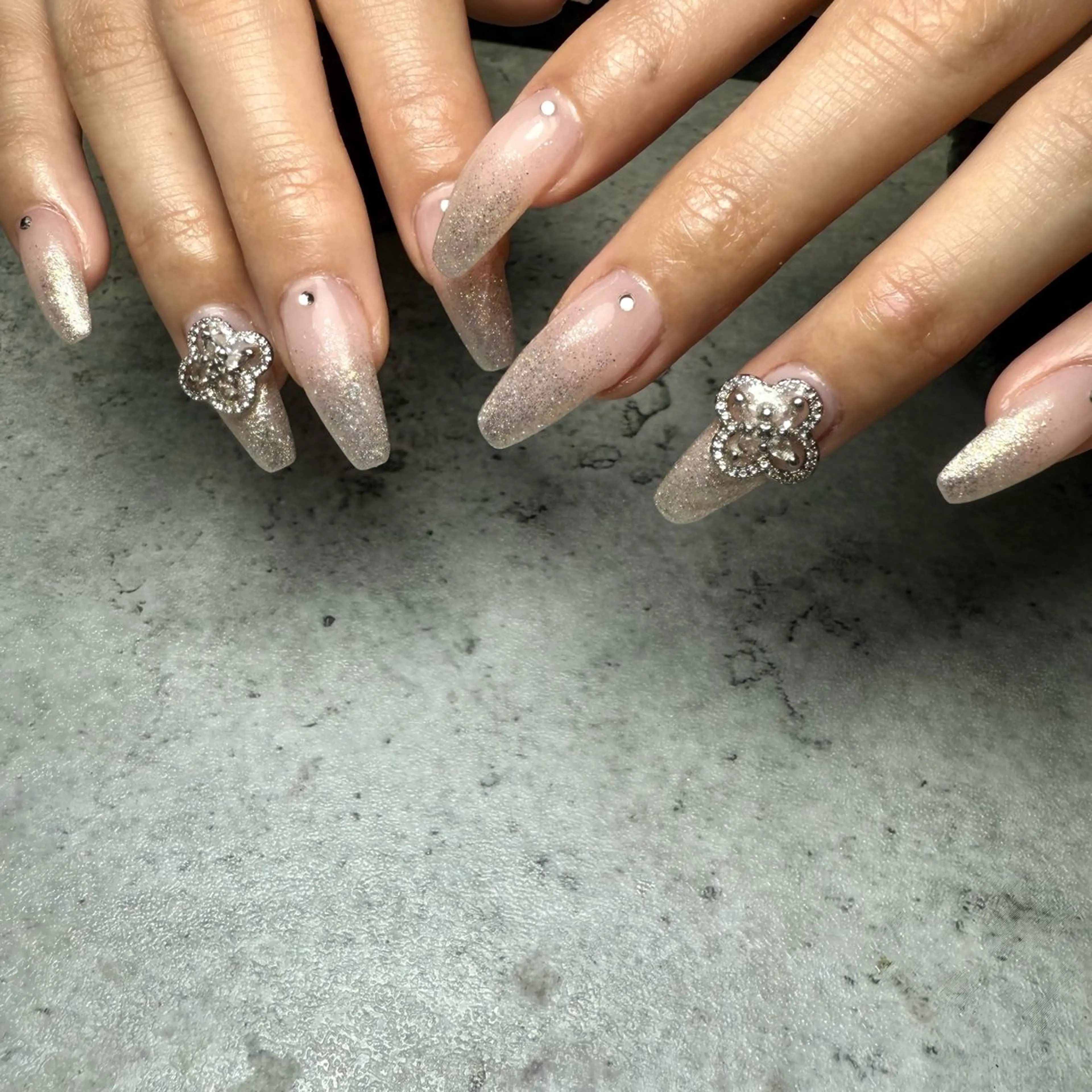 ネイル ハンドネイル are you nailのネイルデザイン