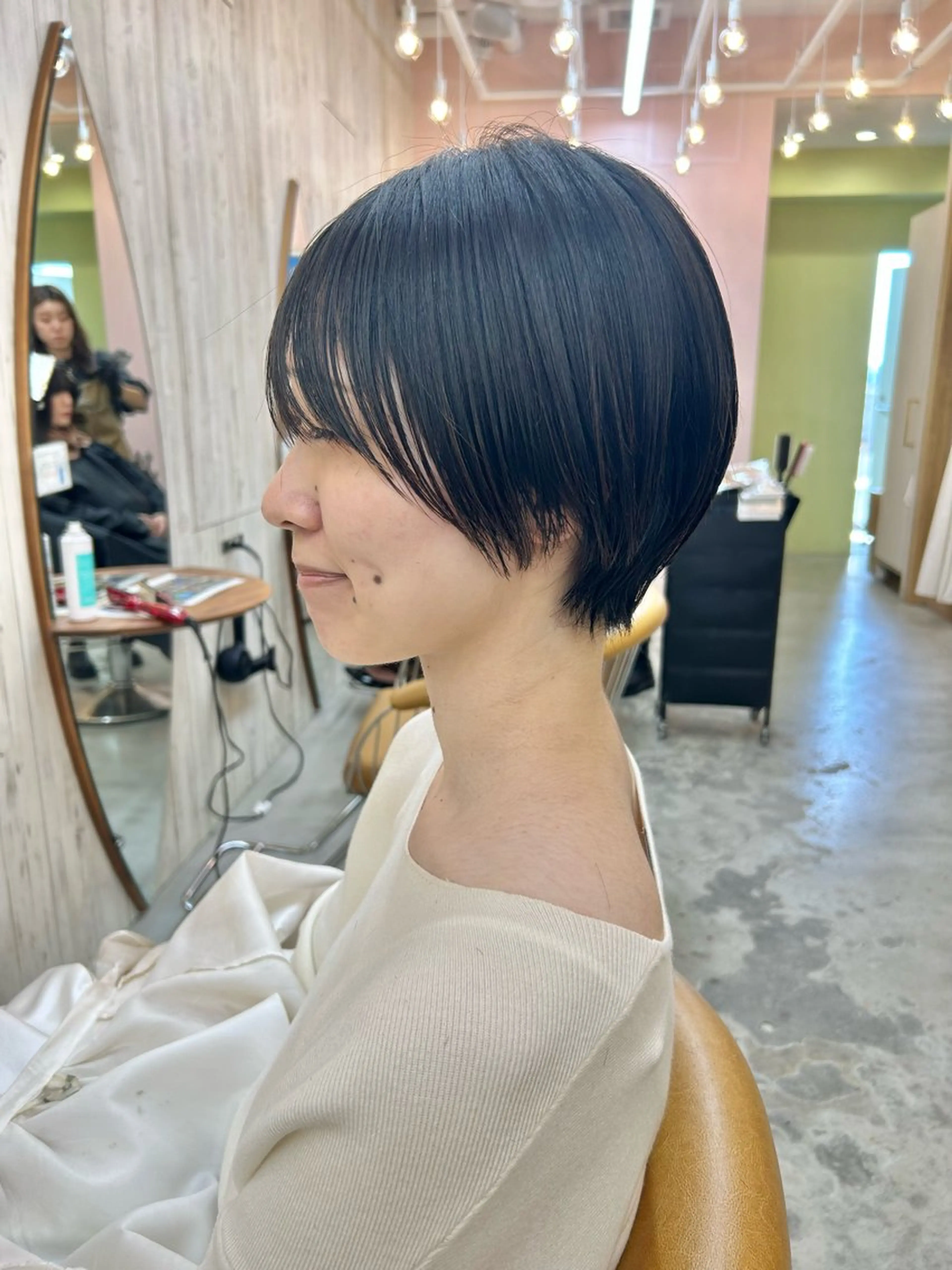 ショート カット ヘアカラー トリートメント 🩵縮毛矯正/ブリー チ/髪質改善/いつかのヘアスタイル