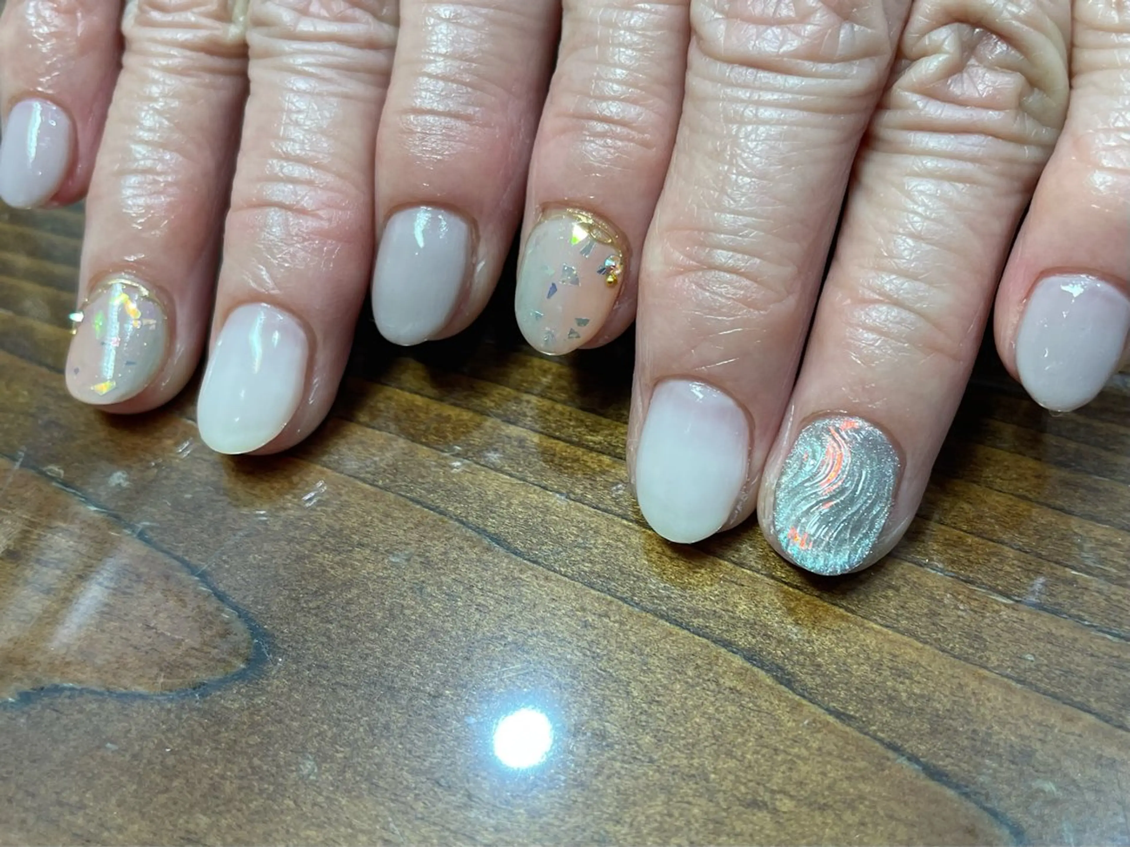 ネイル ヘアーサロン大野所属・nailsalon SWATiのネイルデザイン