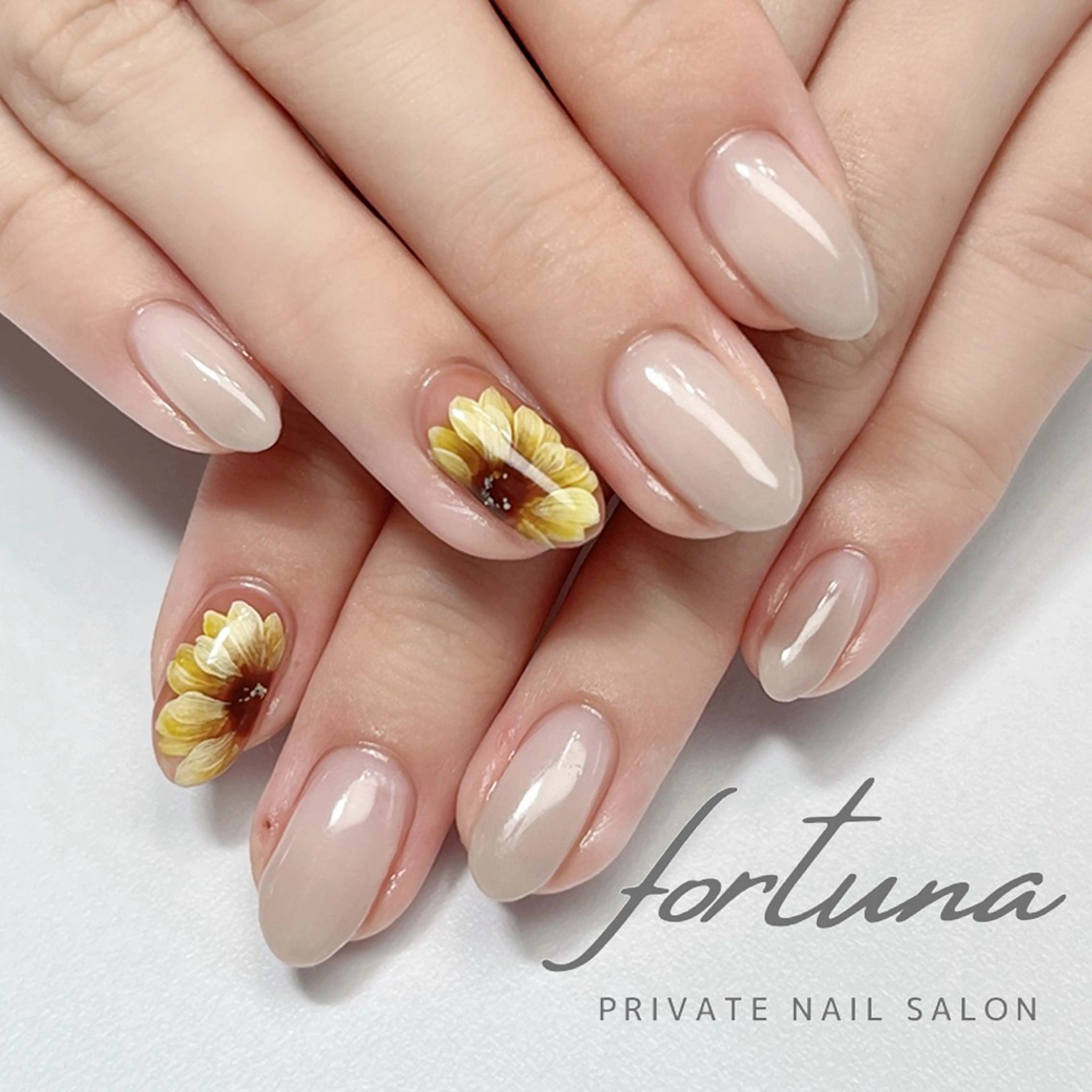 ネイル 夏ネイル ハンドネイル fortuna 武藤裕美のネイルデザイン