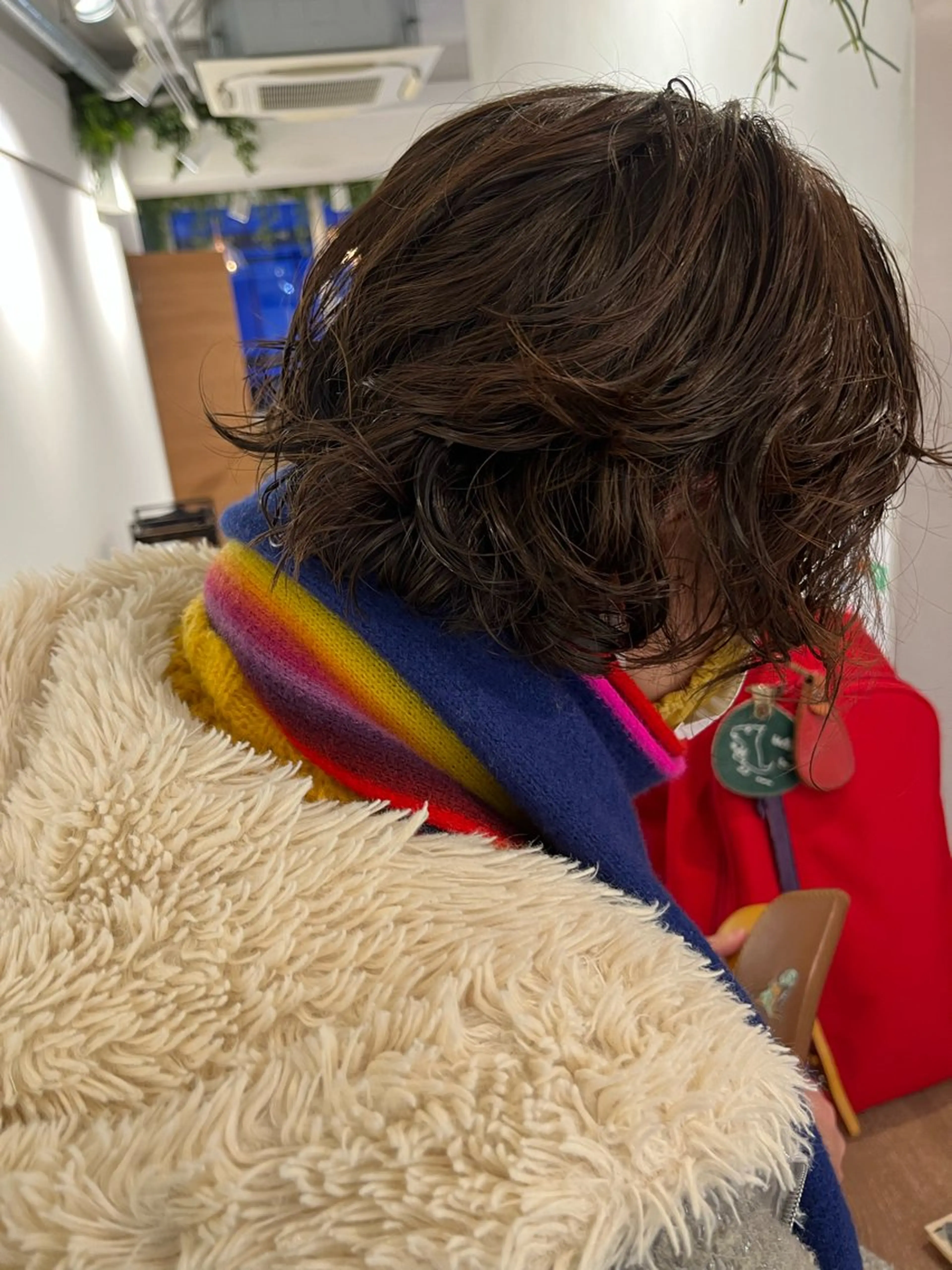 ショート パーマ ショートヘア pu+on. nailworks所属・fuyumi / ニュアンスネイルのネイルデザイン