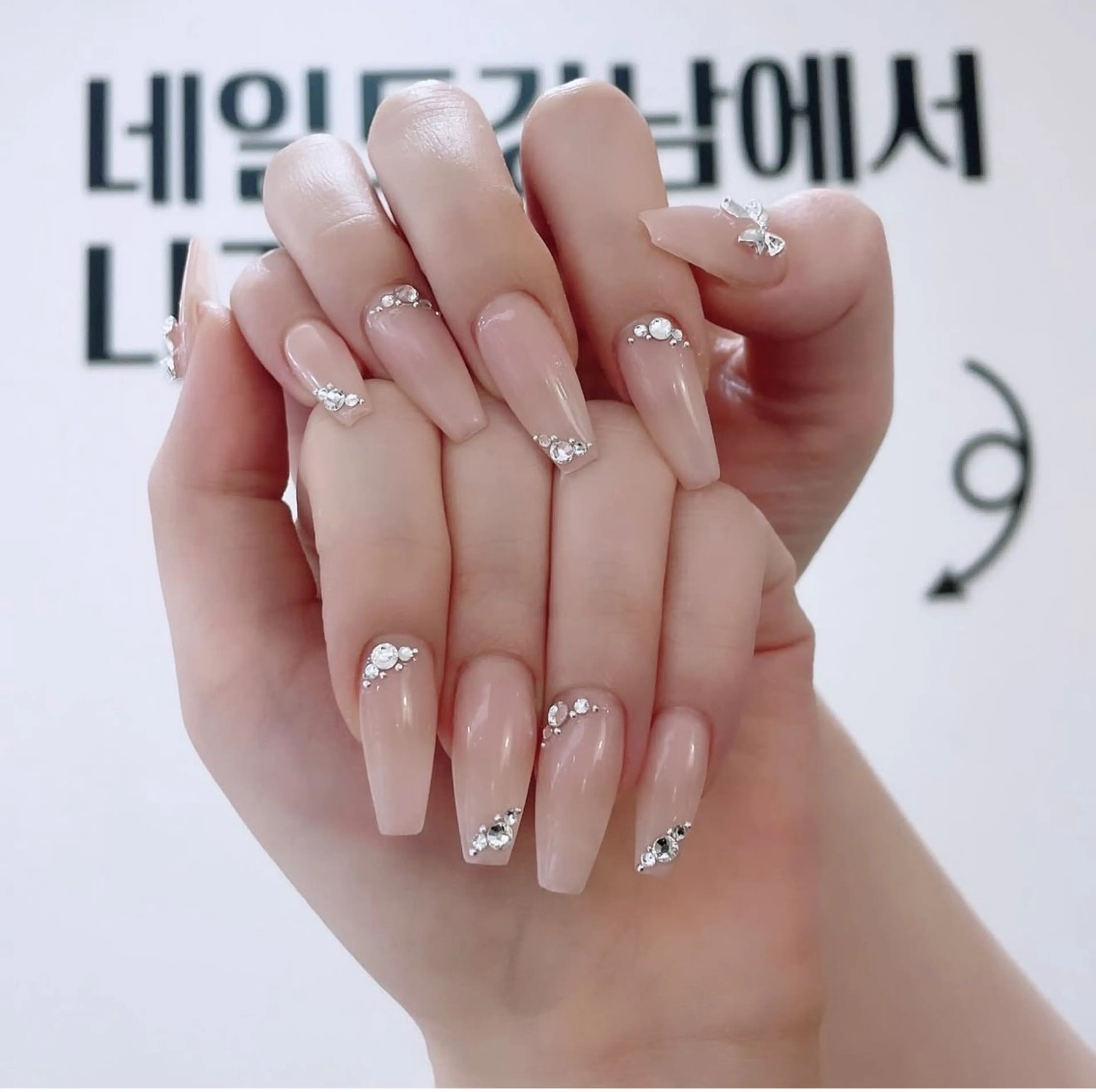 ネイル アートネイル ジェルネイル ネイルチップ ハンドネイル Rin Rin TA Nailのネイルデザイン