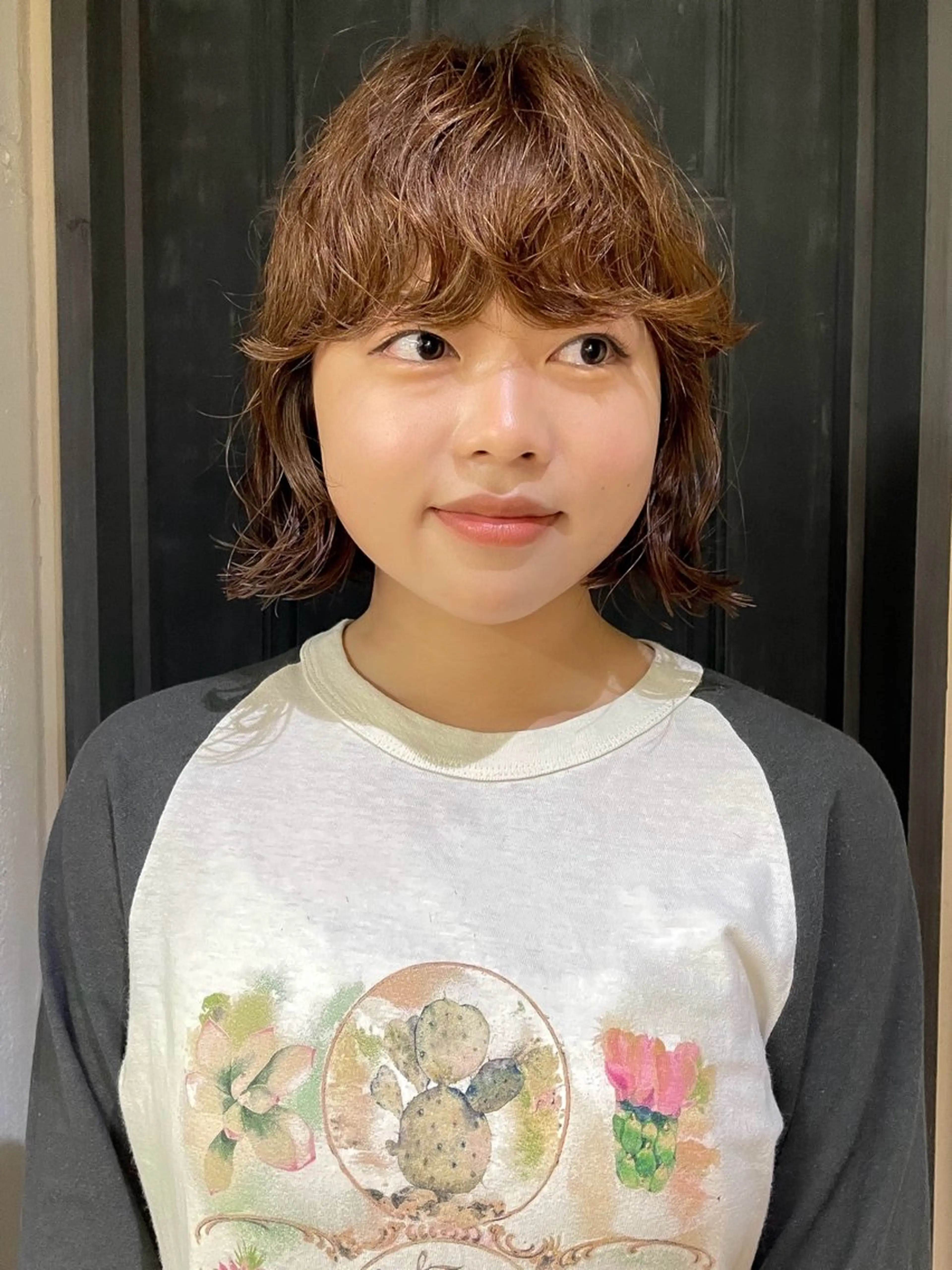 ミディアム パーマ カット ヘアカラー パーマ トリートメント ヘアセット レイヤー/ハイトーン /ブリーチ/安部佑哉のヘアスタイル