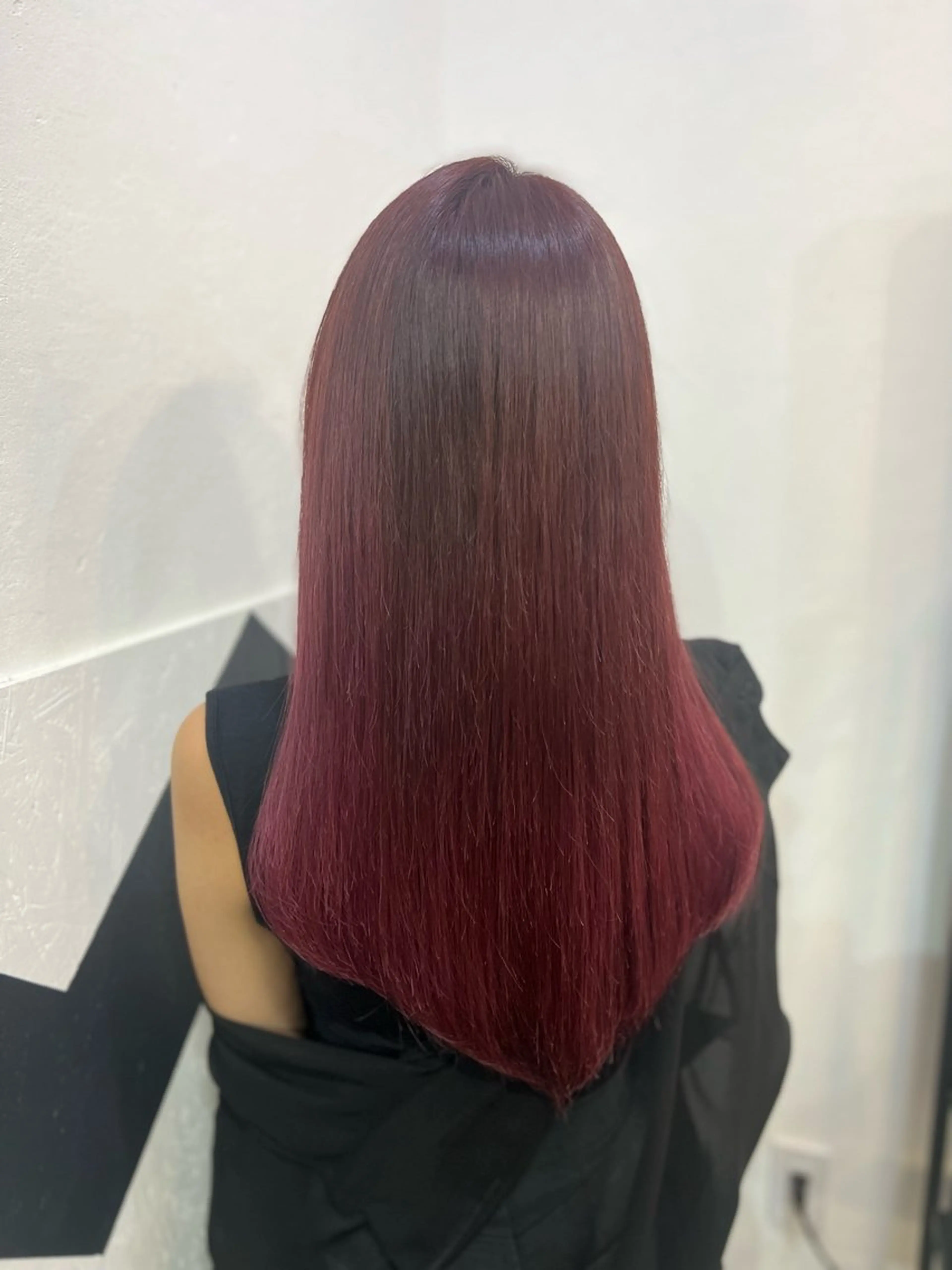 ロング カラー シールエクステ アディクシーカラー アッシュ バレイヤージュ ミストバング ヘアカラー トリートメント ＤＥＳＴ所属・吉野 瑳桜のヘアスタイル
