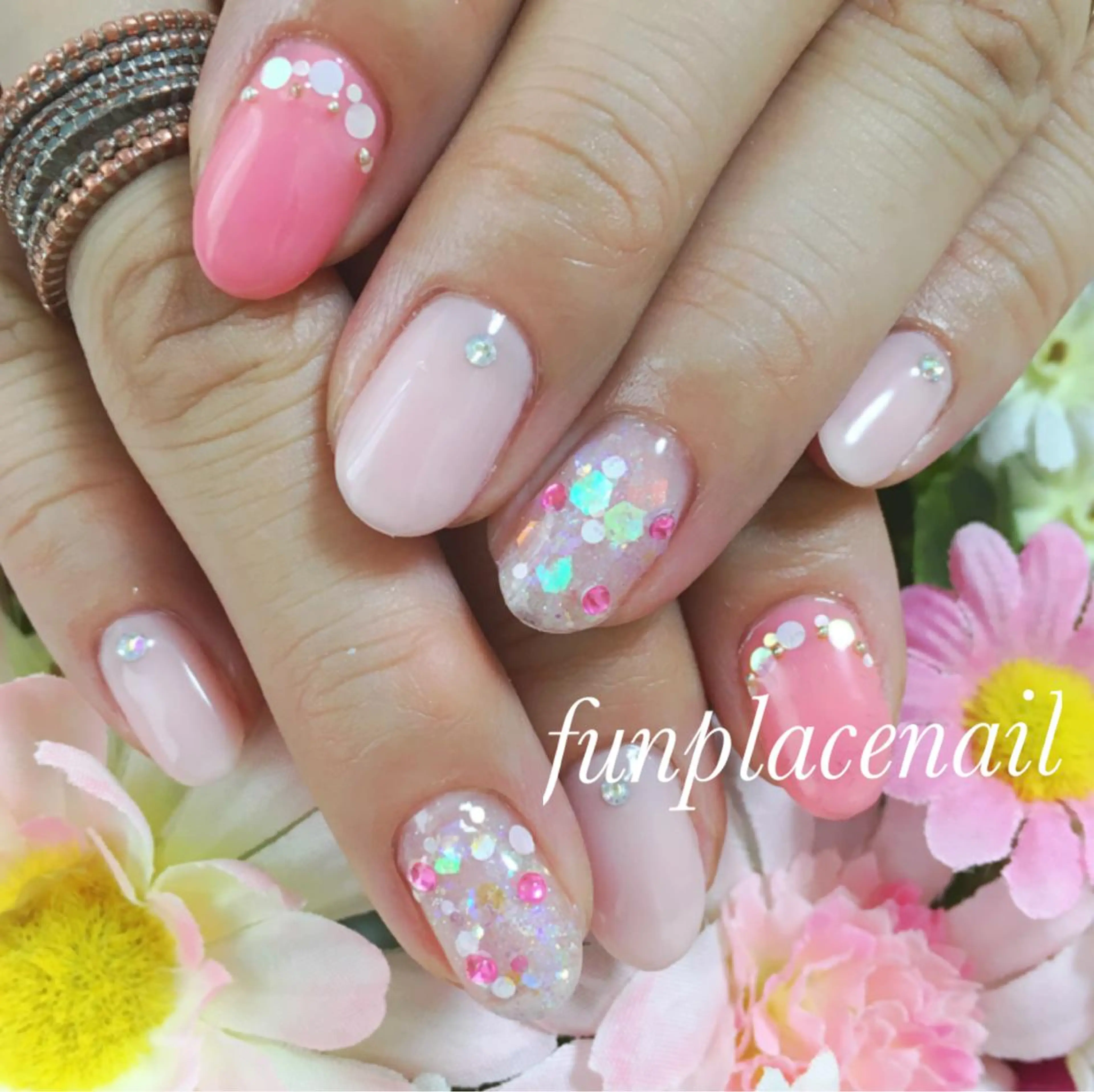 ショート ミディアム セミロング ロング カラー パーマ ヘアアレンジ メンズ キッズ ネイル まつエク 持ち込み nail salon＆school felice所属・フェリーチェ瑞江店 新山のネイルデザイン