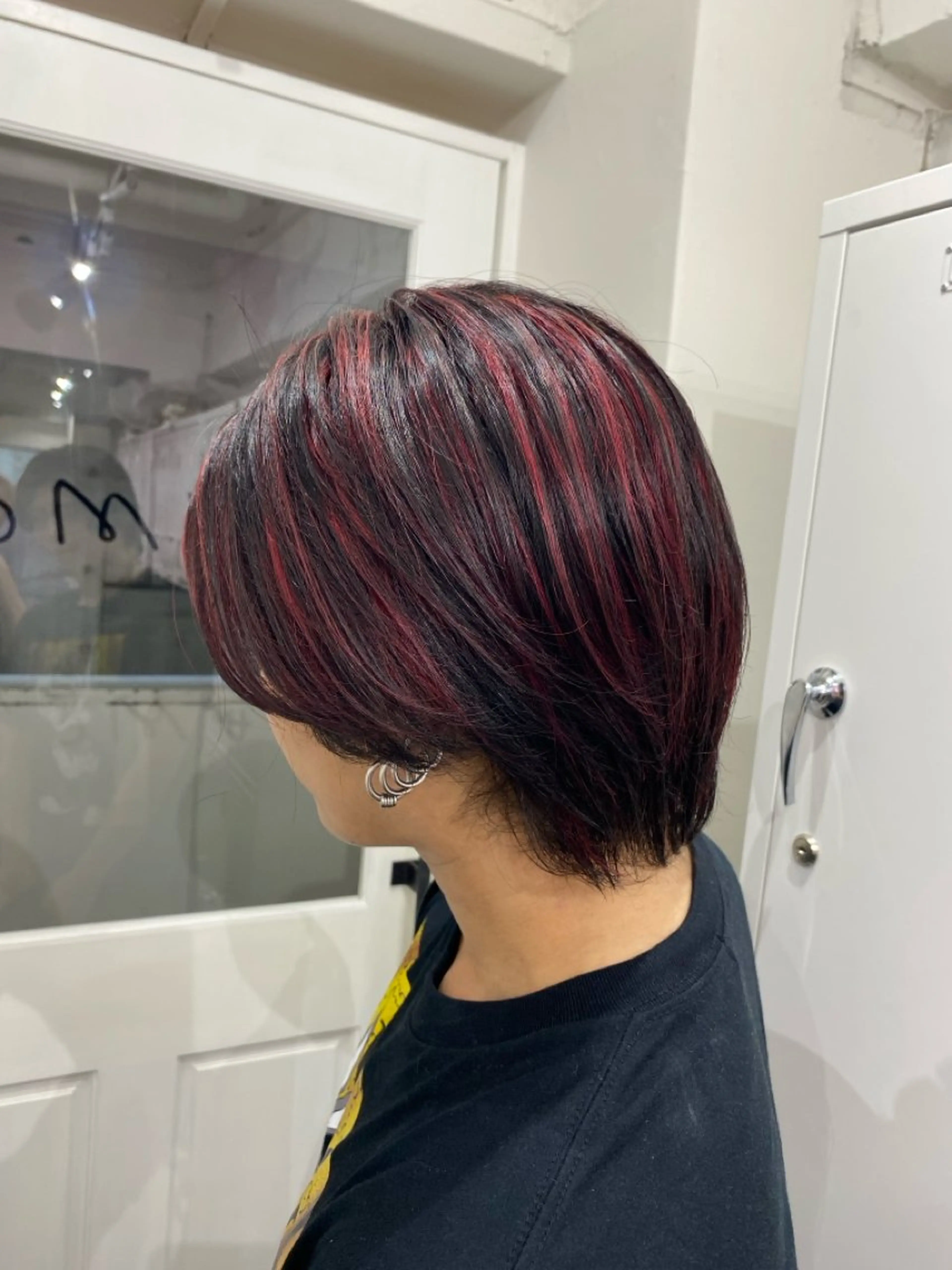 ショート 🐺抜け感 ⛓️カラー桑田🪽のヘアスタイル