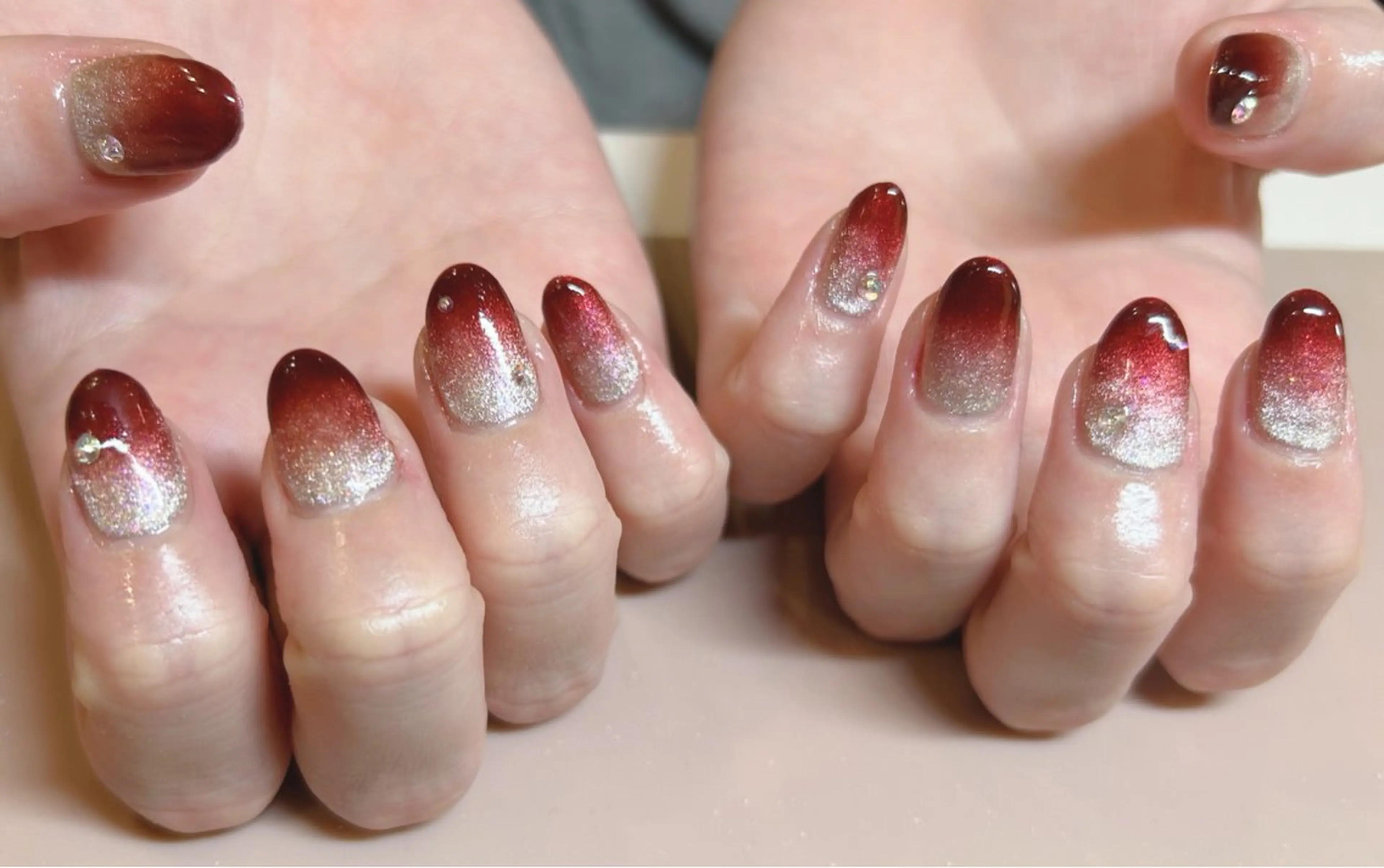 ネイル グラデーション マグネットネイル ハンドネイル 室橋 舞のネイルデザイン