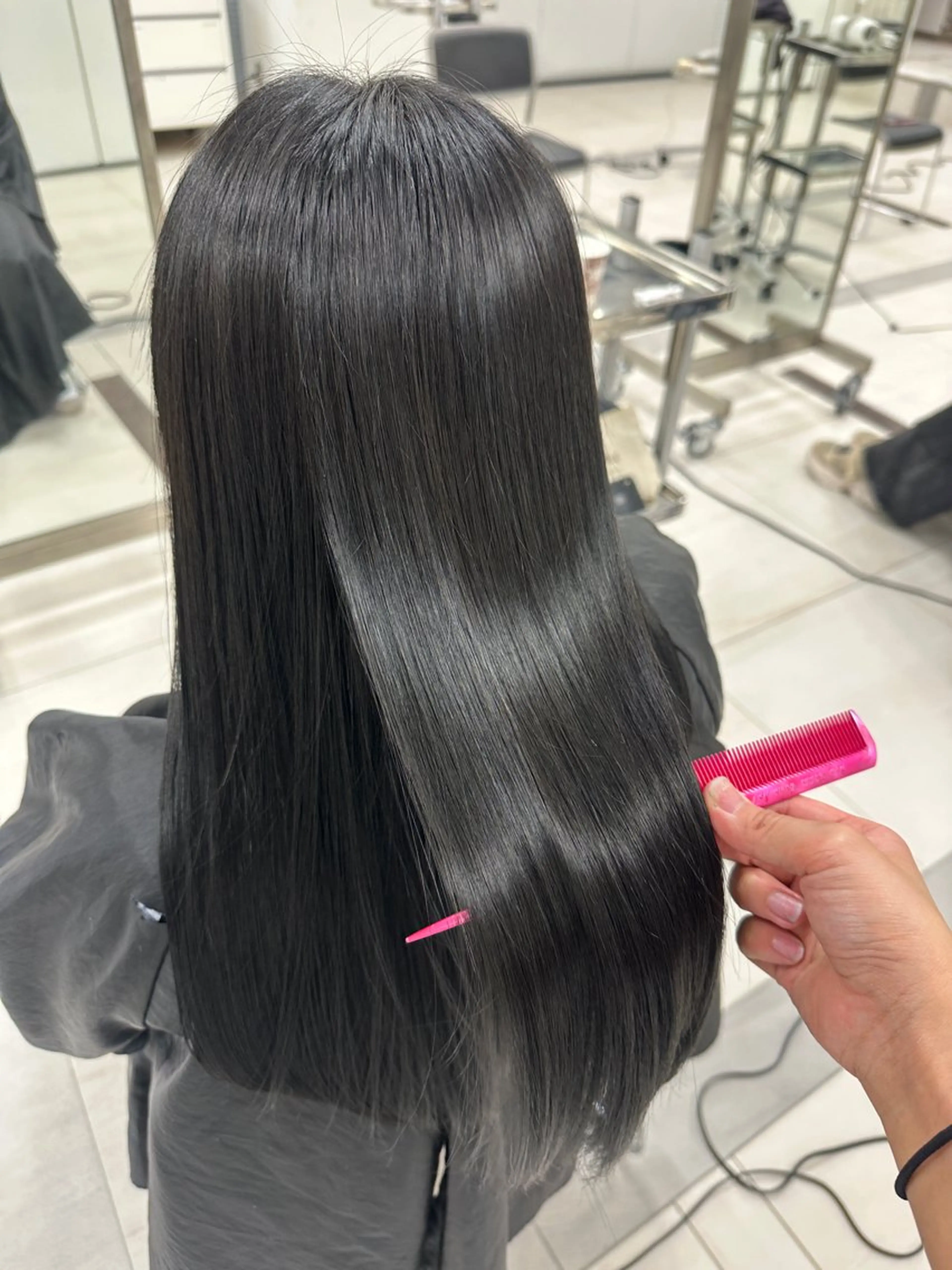 セミロング COA銀座所属・COA🎀オギユリ /透明感カラー🫧のヘアスタイル