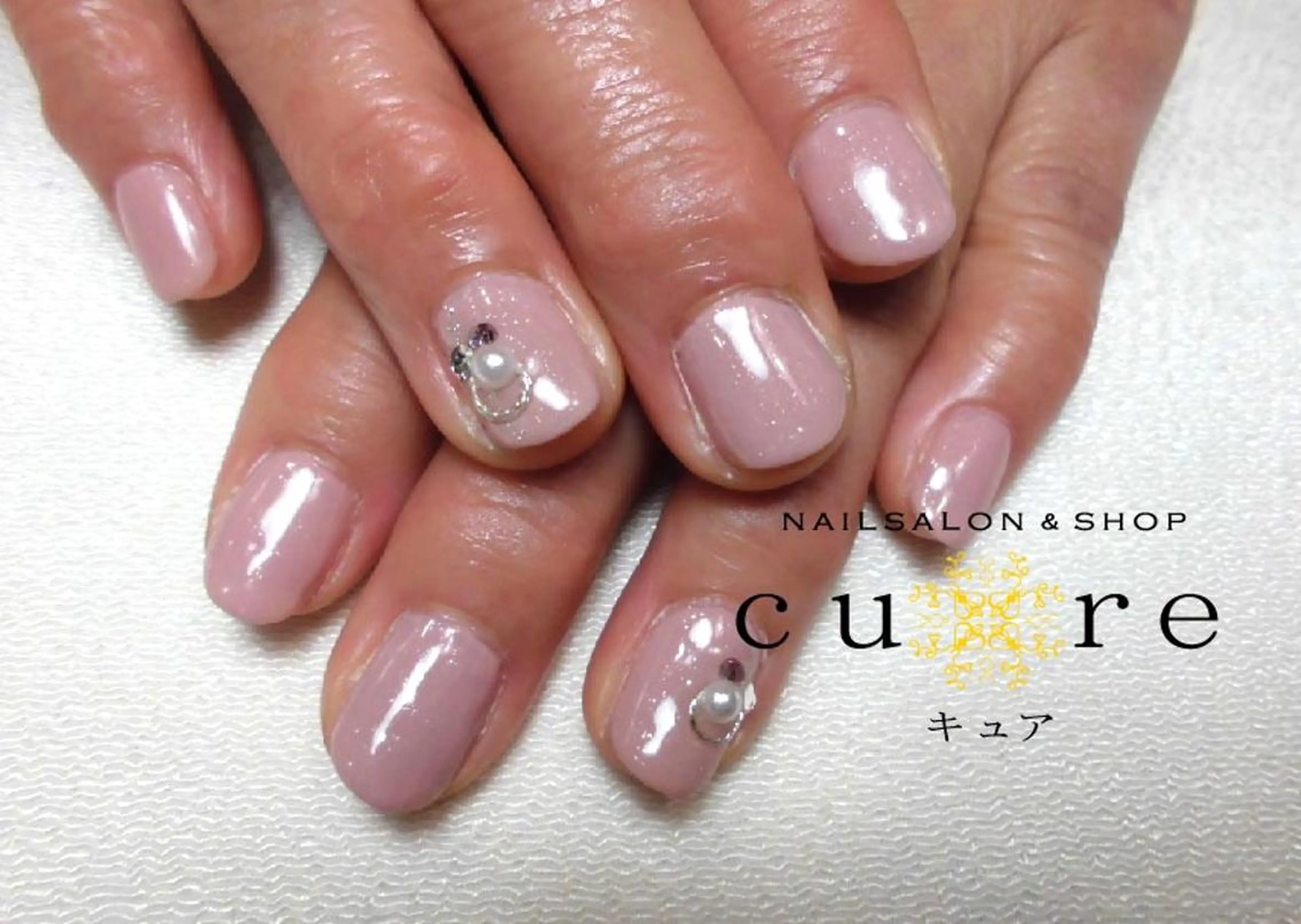 ネイル ジェルネイル ワンカラーネイル ネイルサロン Cureのネイルデザイン