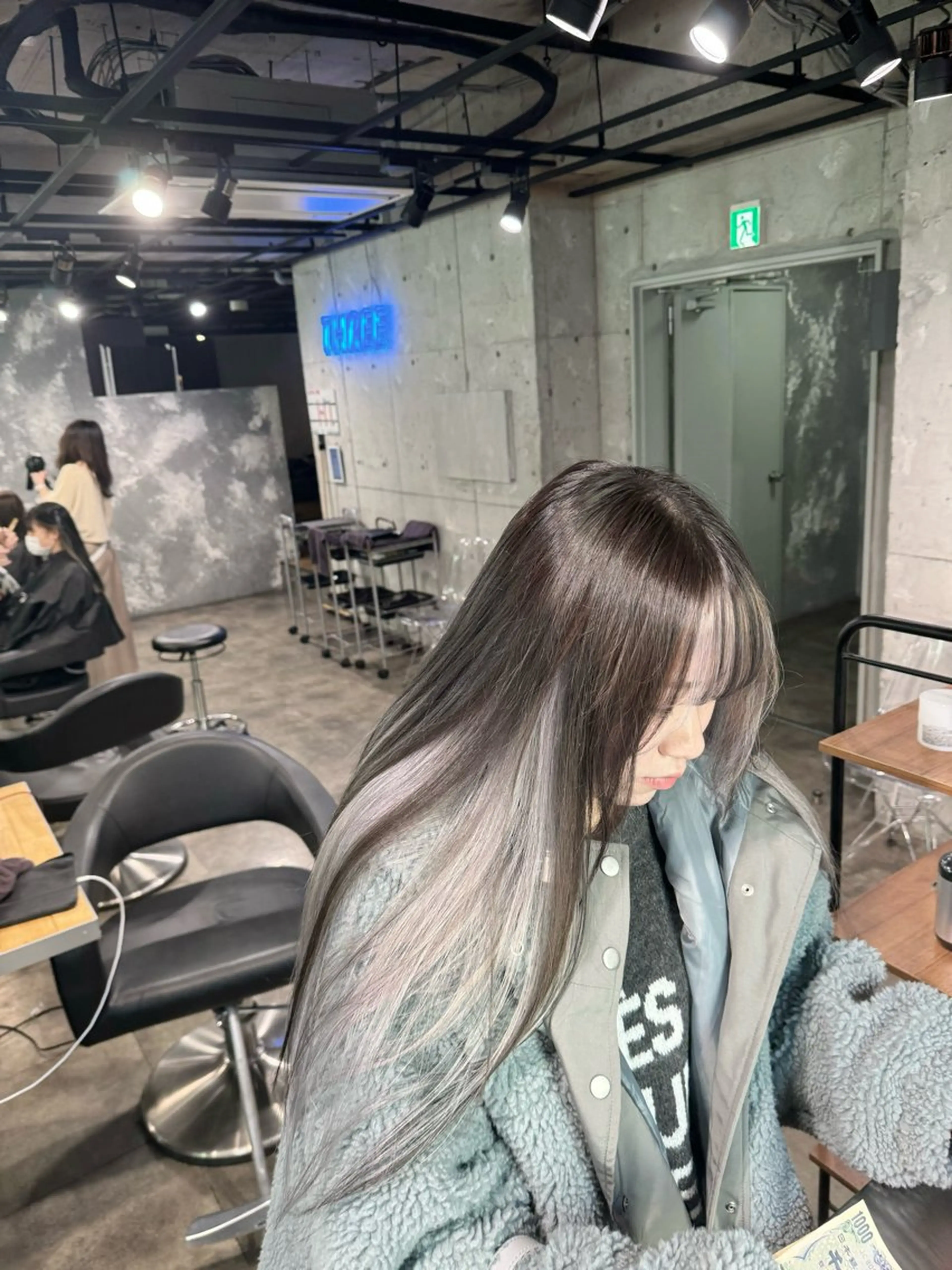 ロング カラー *モデル募集🤍横浜 透明感カラー🫧のヘアスタイル