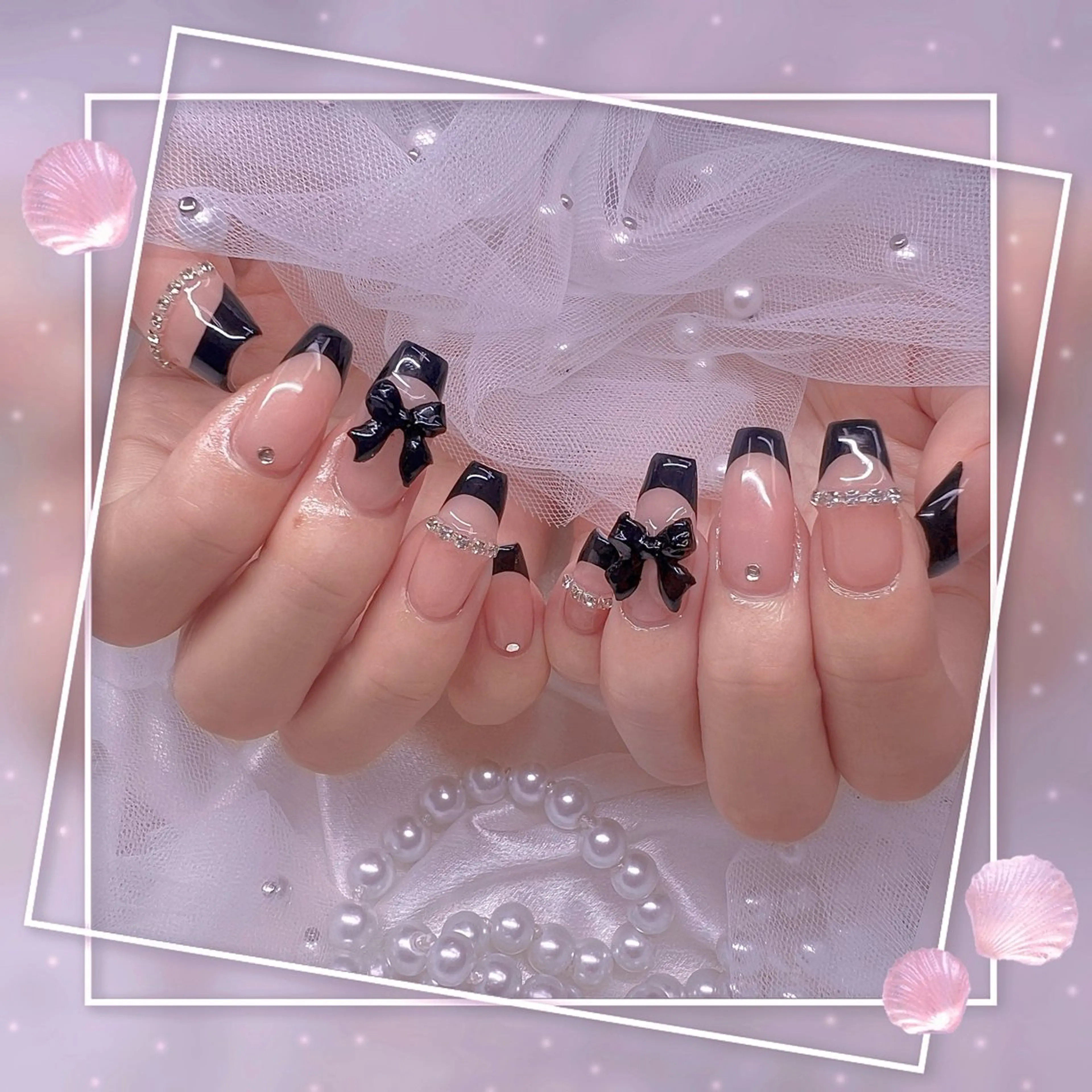 ネイル チークネイル フレンチネイル グラデーション マグネットネイル マグネットフレンチ ハンドネイル ハンドケア Chill Nailsalonのネイルデザイン