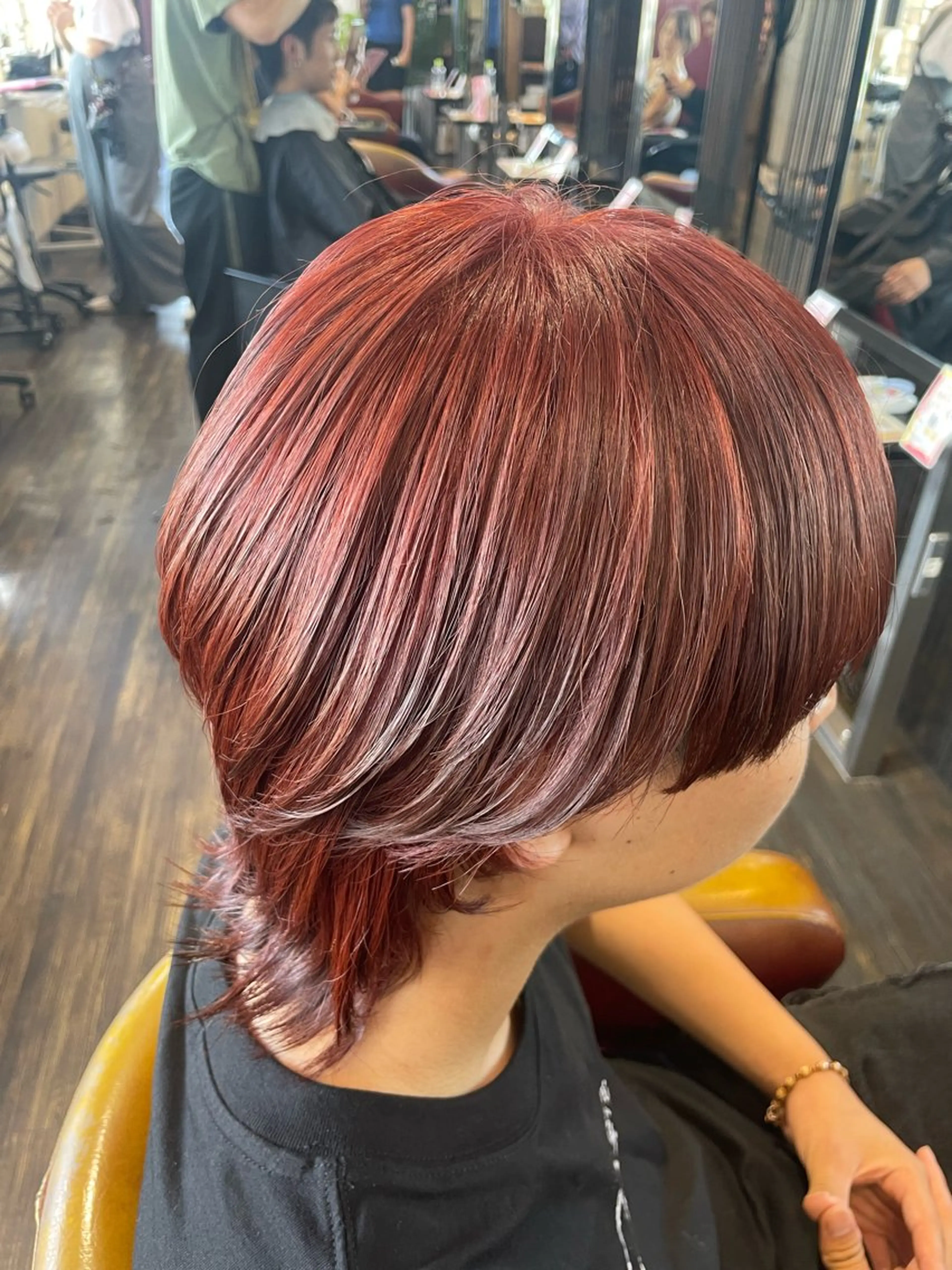 カラー メンズ レッドカラー カット ヘアカラー 佐藤 綾郁のヘアスタイル