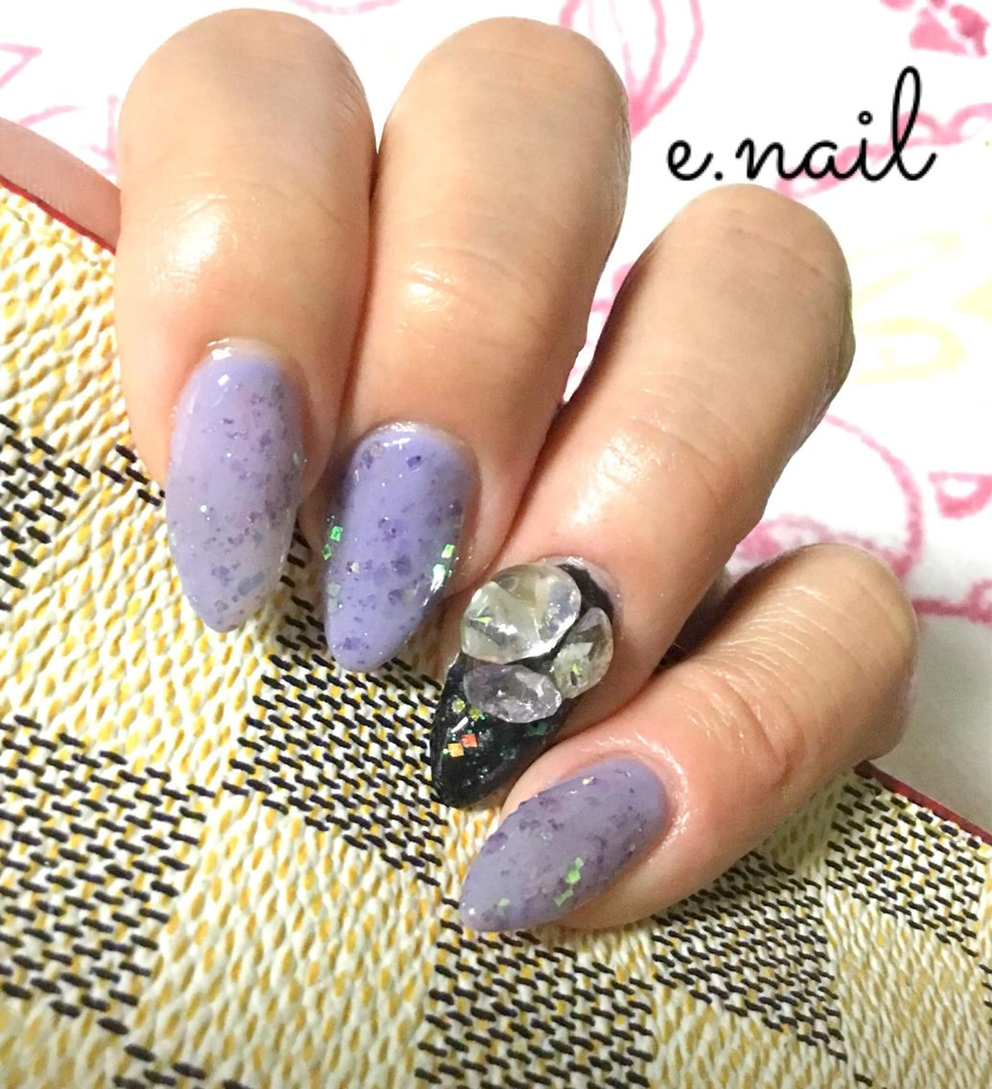 ネイル e.nail所属・和賀井 恵理のネイルデザイン