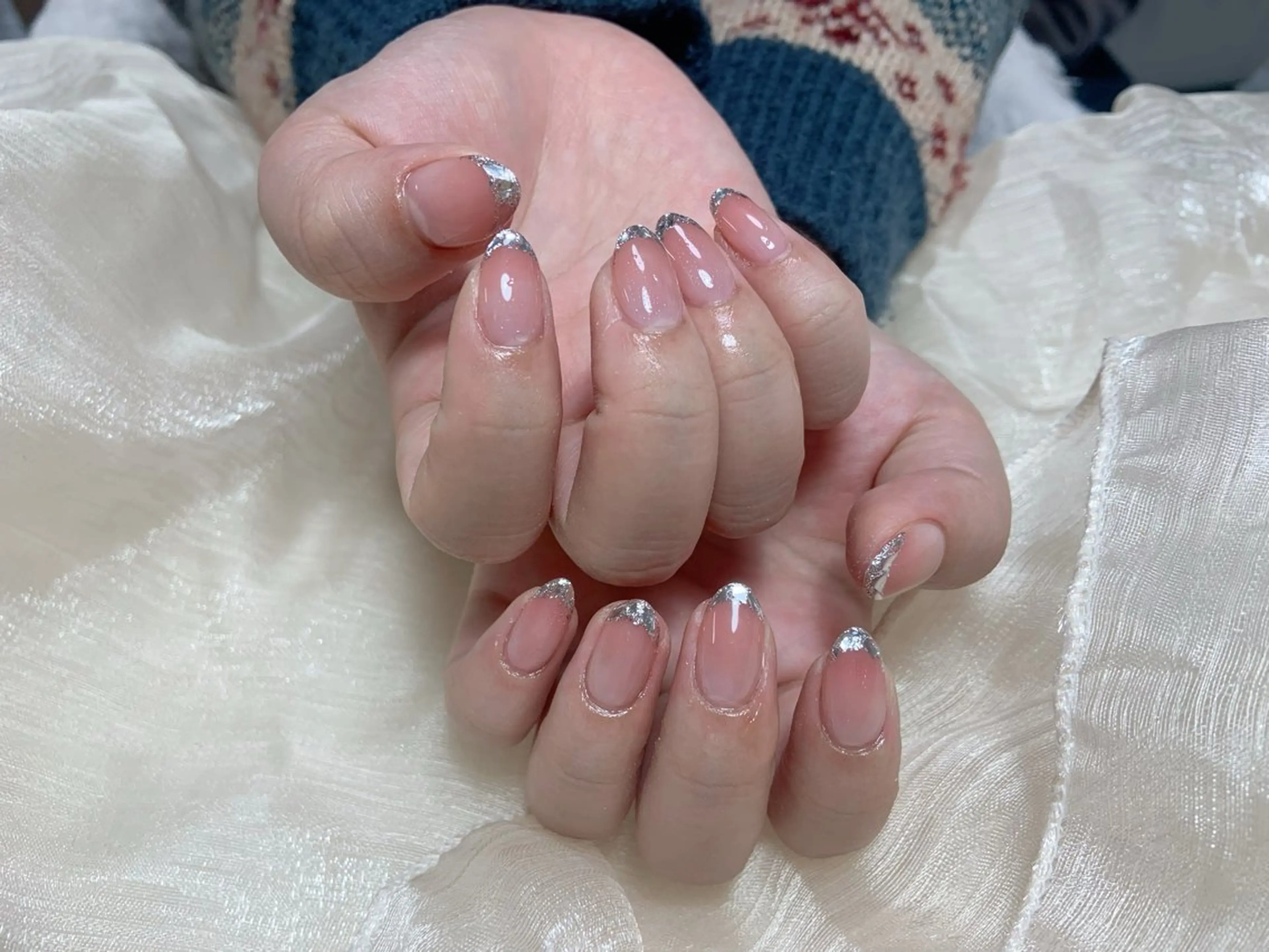 ネイル オーロラネイル チークネイル フレンチネイル ジェルネイル ガラスフレンチ ハンドネイル Nail Jolie所属・Nail Jolieのネイルデザイン