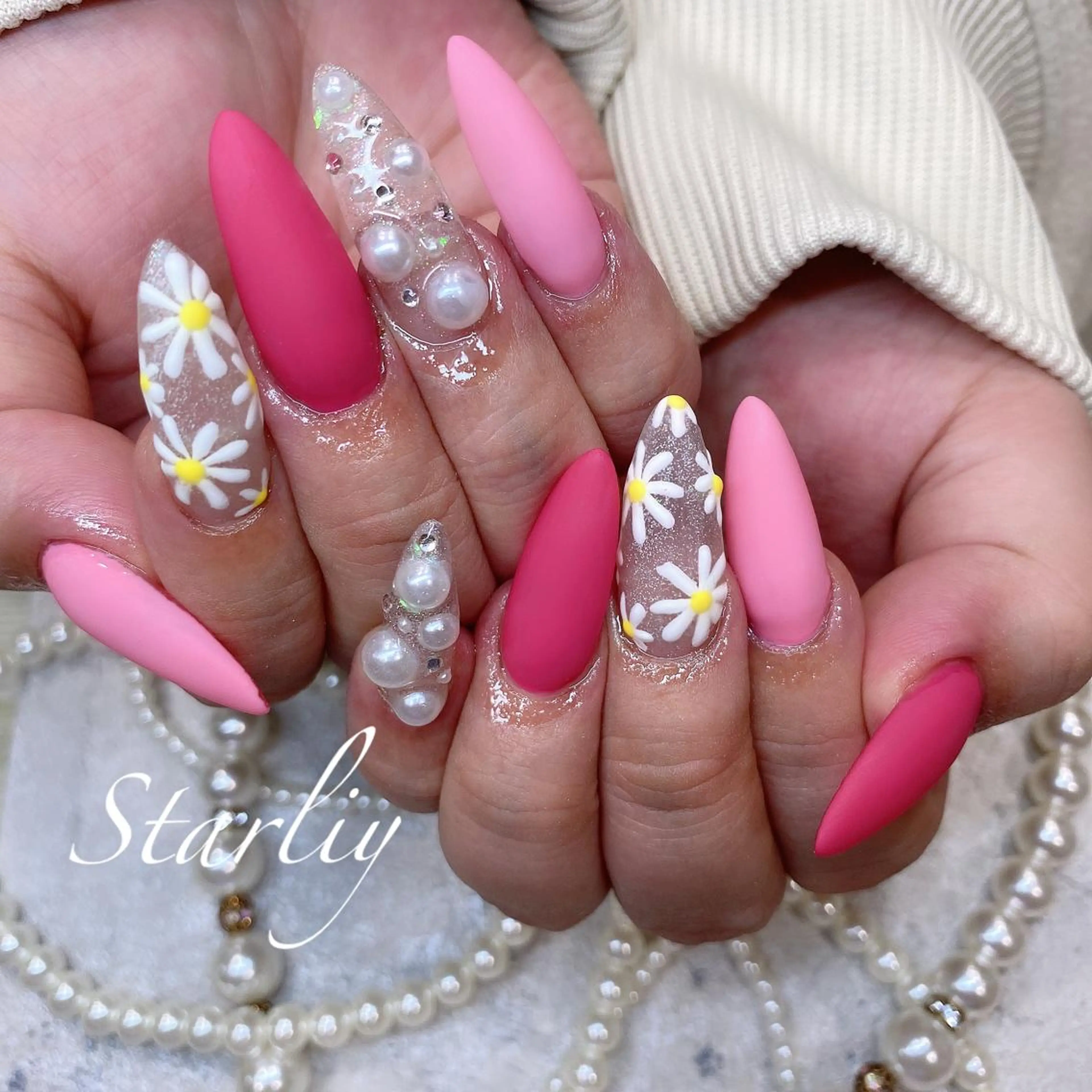 ネイル Starliy所属・~Starliy~ 三重県津市のネイルデザイン