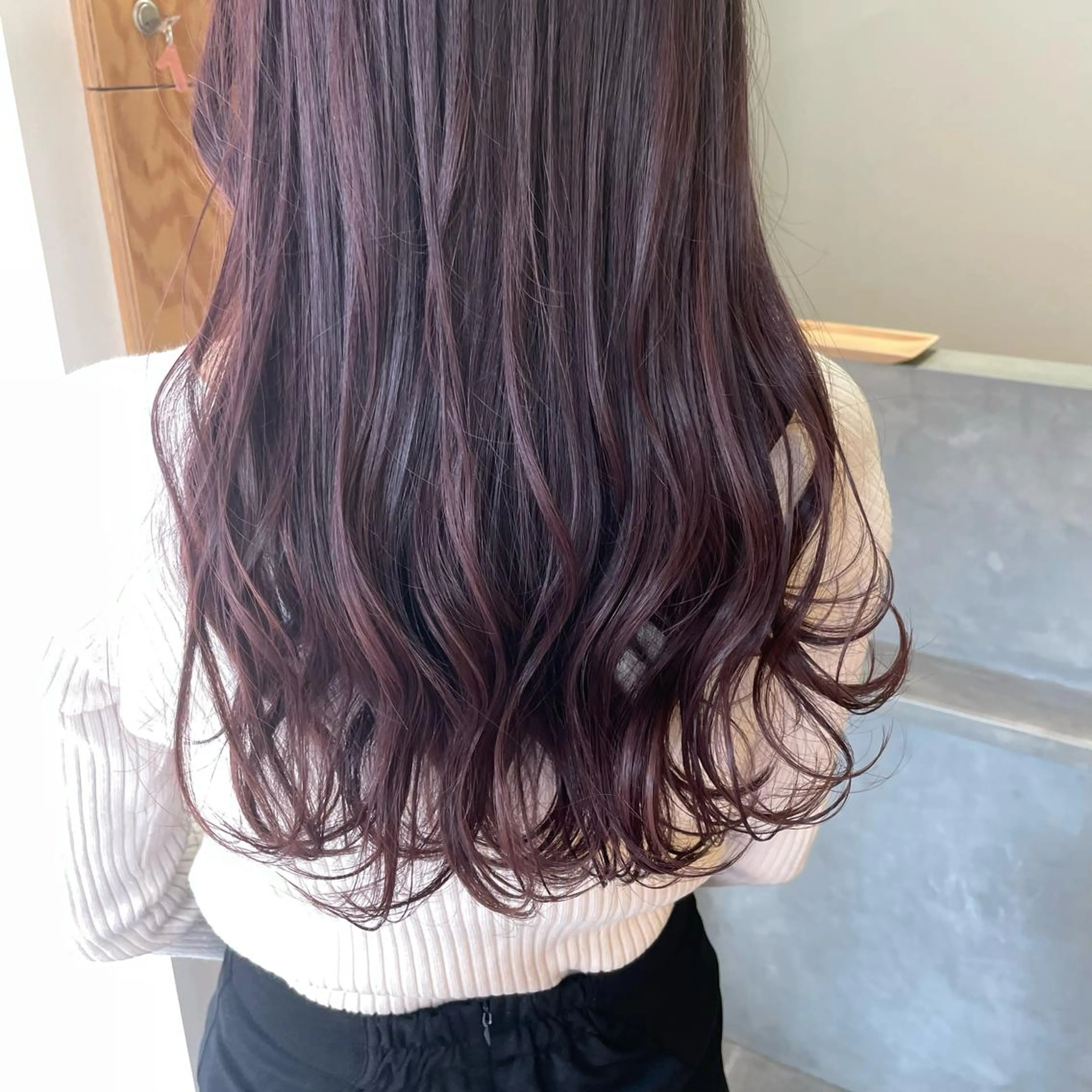 ロング カラー 中山 まどかのヘアスタイル