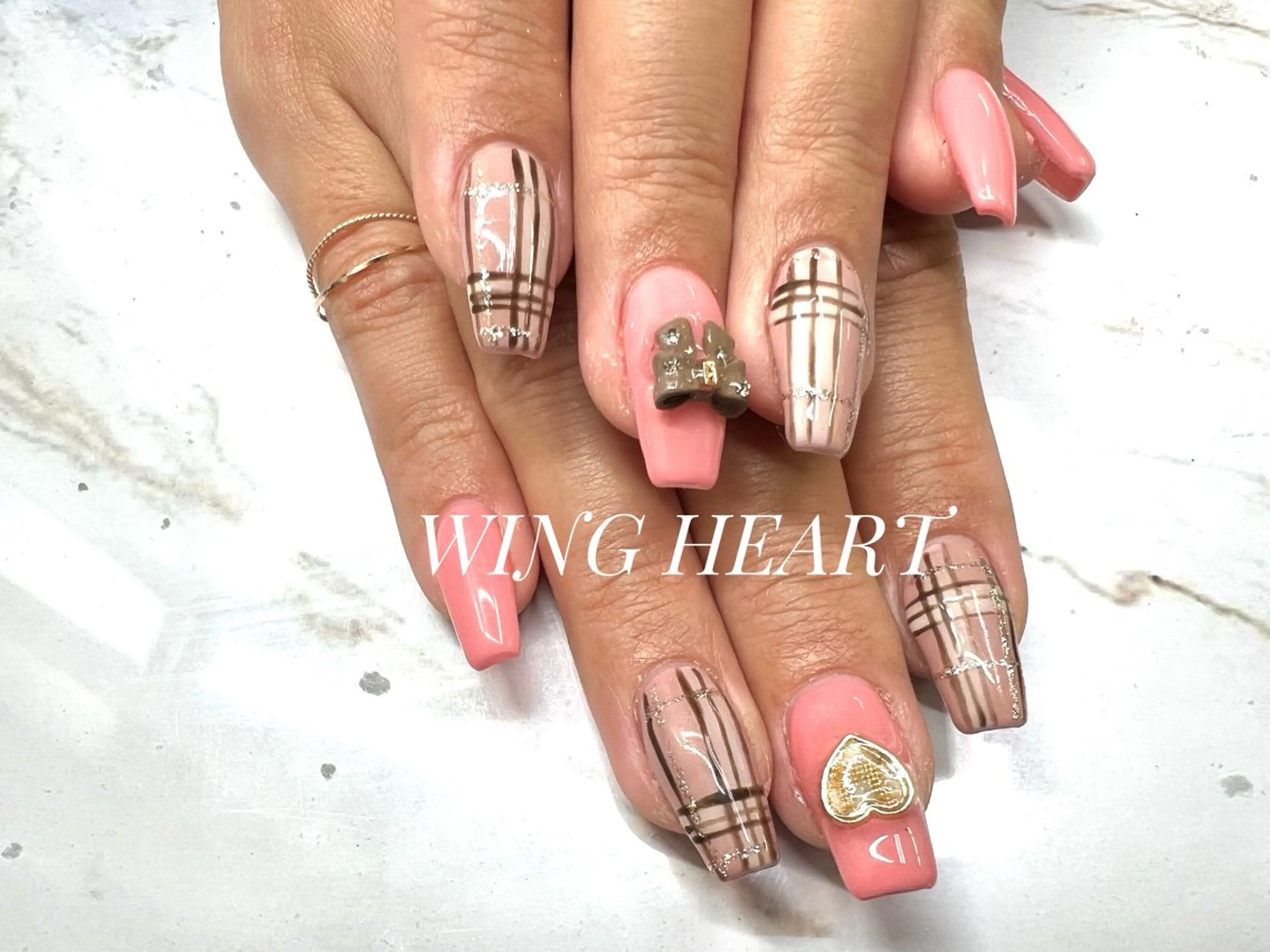 ネイル I. AYUMIのネイルデザイン