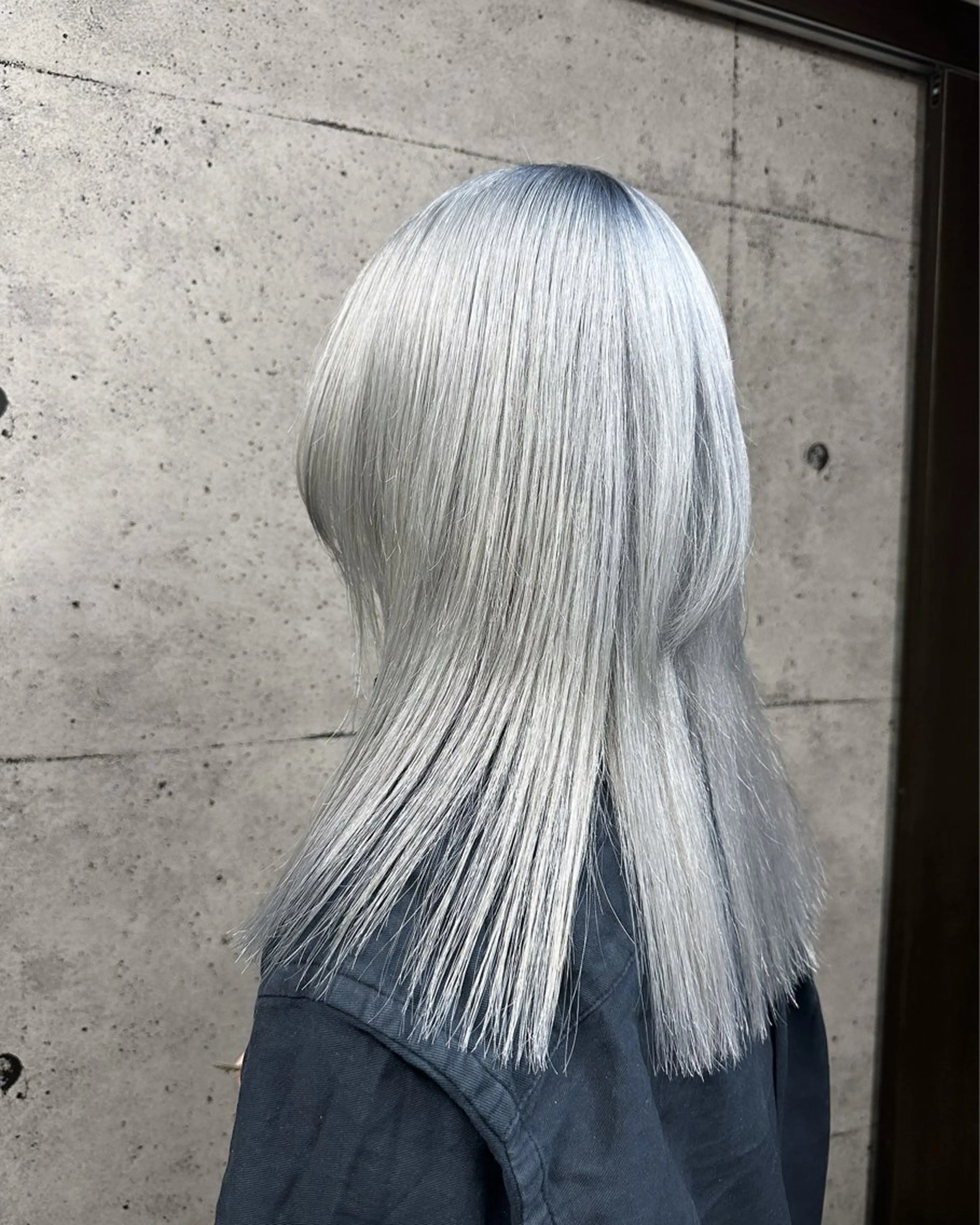 ミディアム カラー ヘアカラー トリートメント ハイトーン/ブリーチ カラー/SHOGOのヘアスタイル