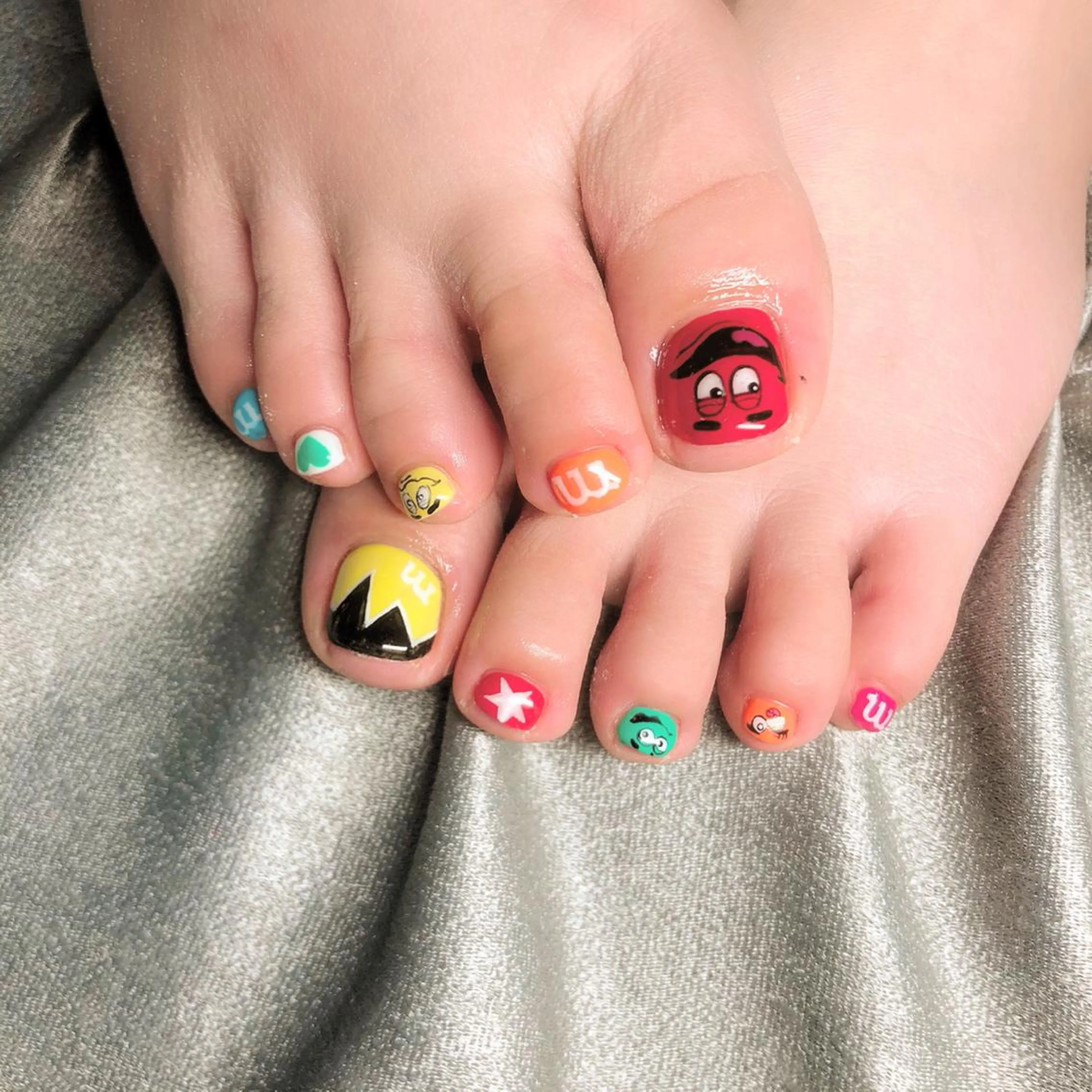 ネイル アートネイル フットネイル maggienail所属・Maggie Nagisaのネイルデザイン
