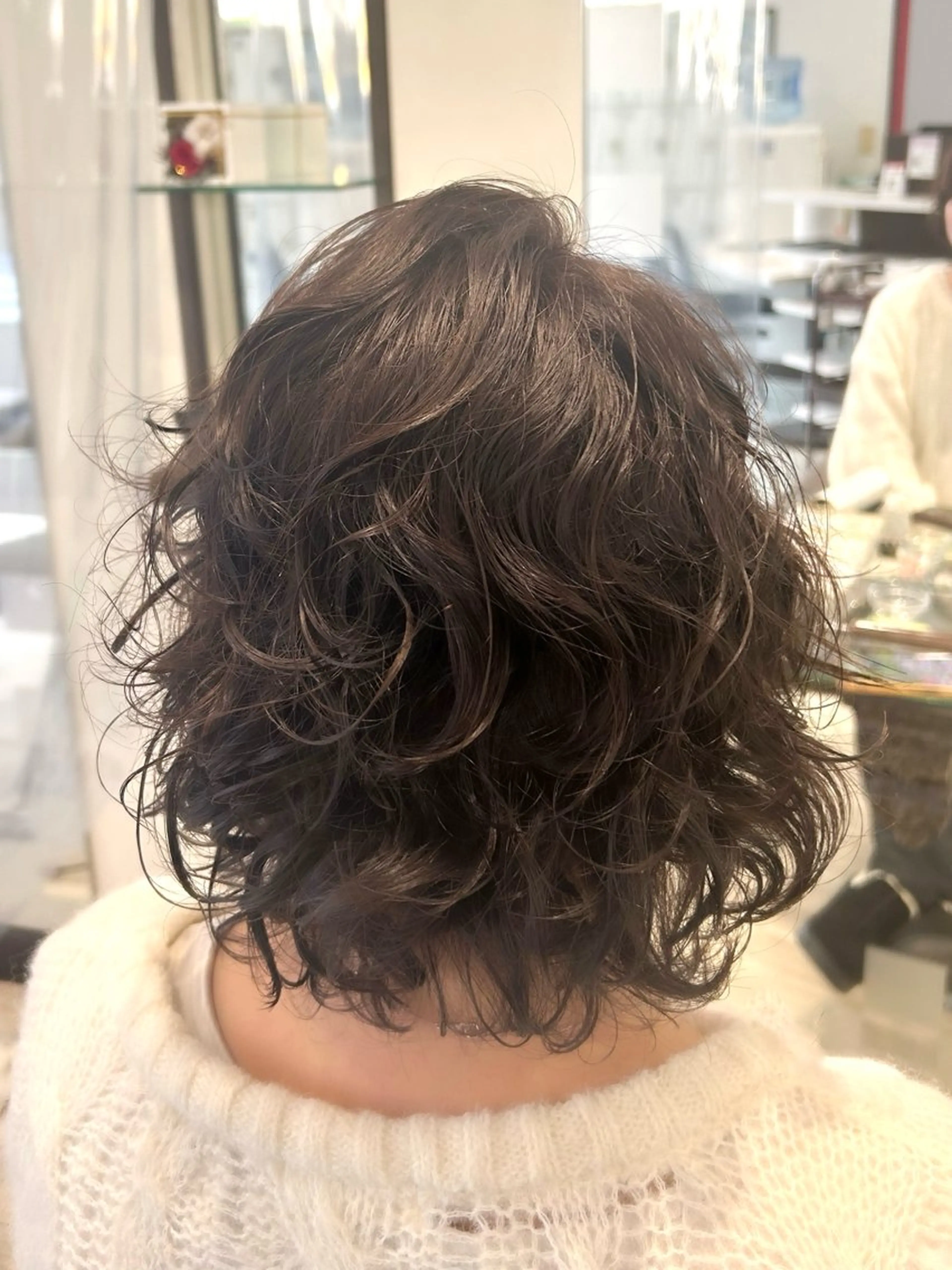 ミディアム パーマ 花澤 文子のヘアスタイル