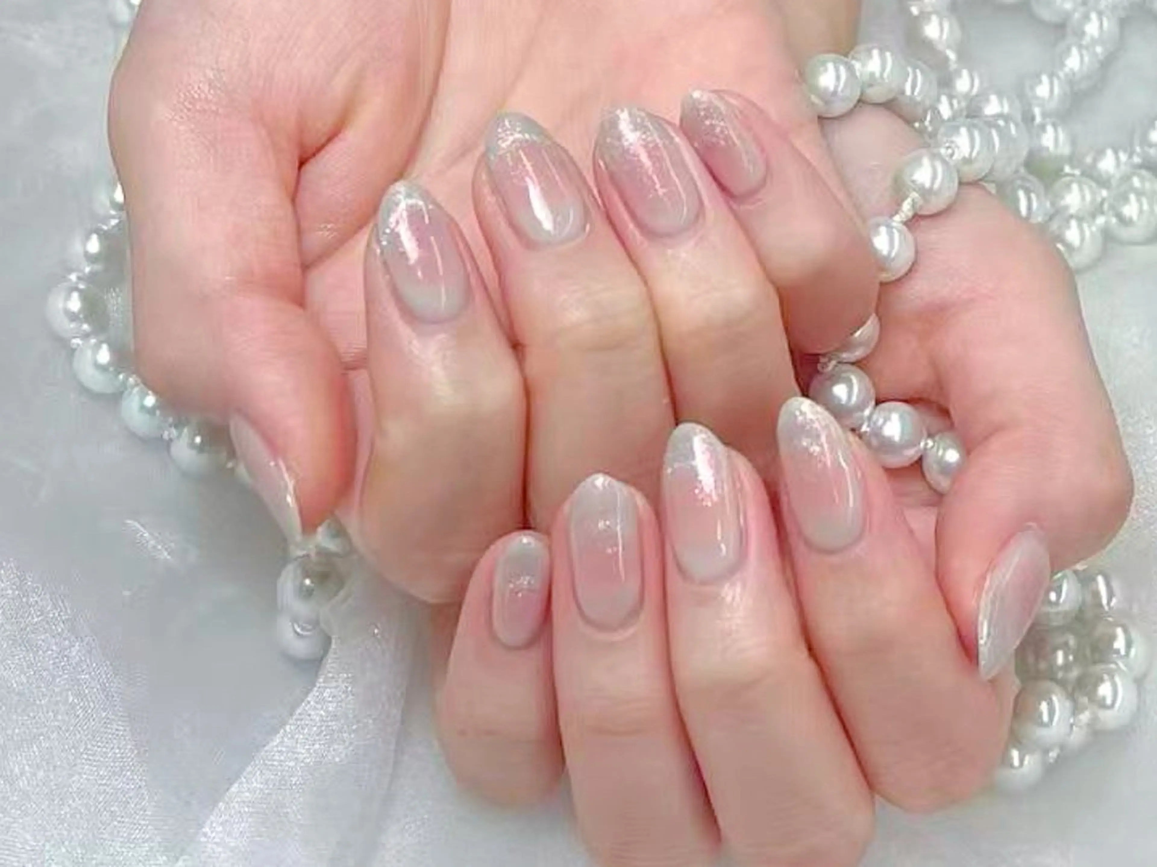 ネイル オーロラネイル フレンチネイル グラデーション 韓国ネイル マグネットネイル ハンドネイル NOA NAILのネイルデザイン