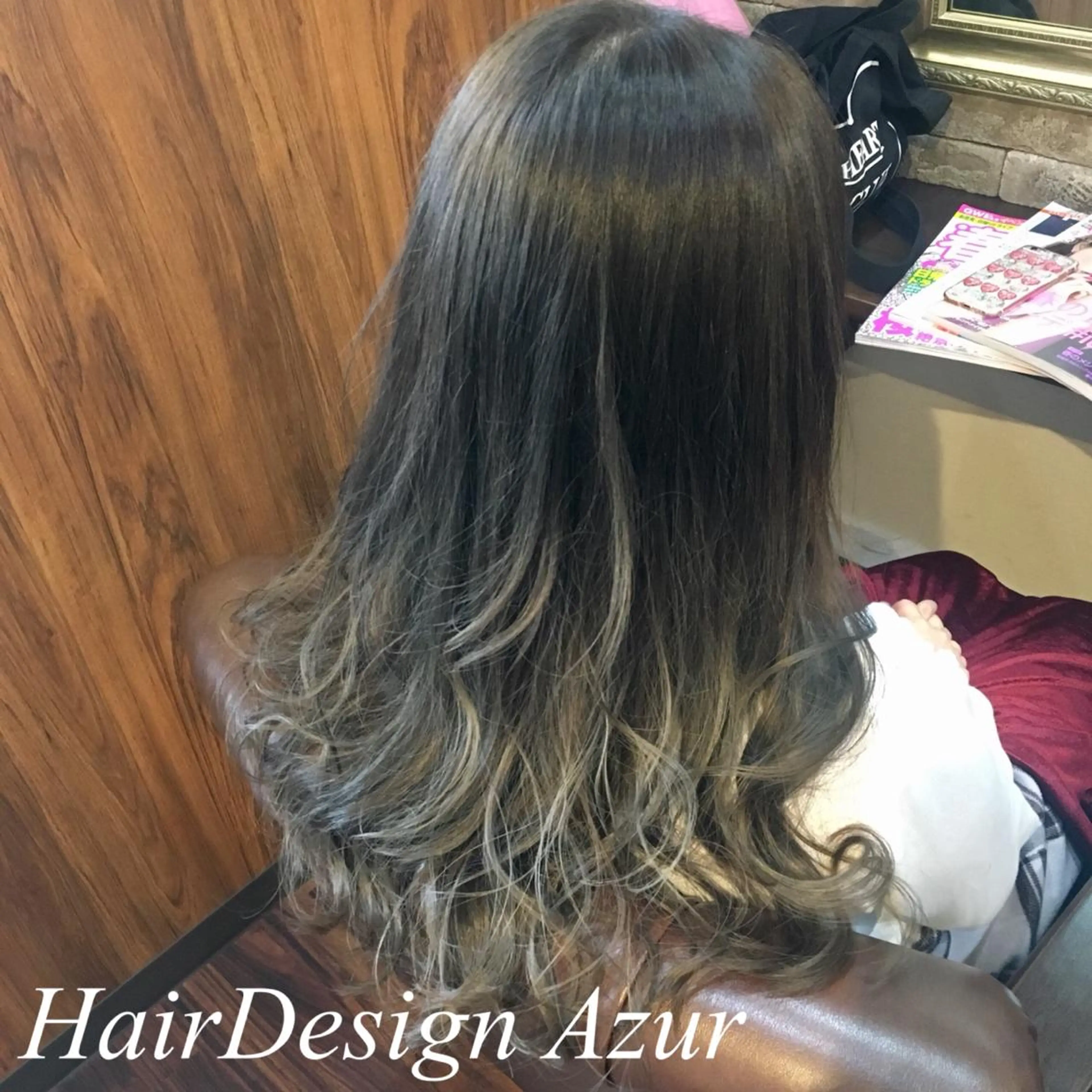 ロング カラー HairDesign Azurのヘアスタイル