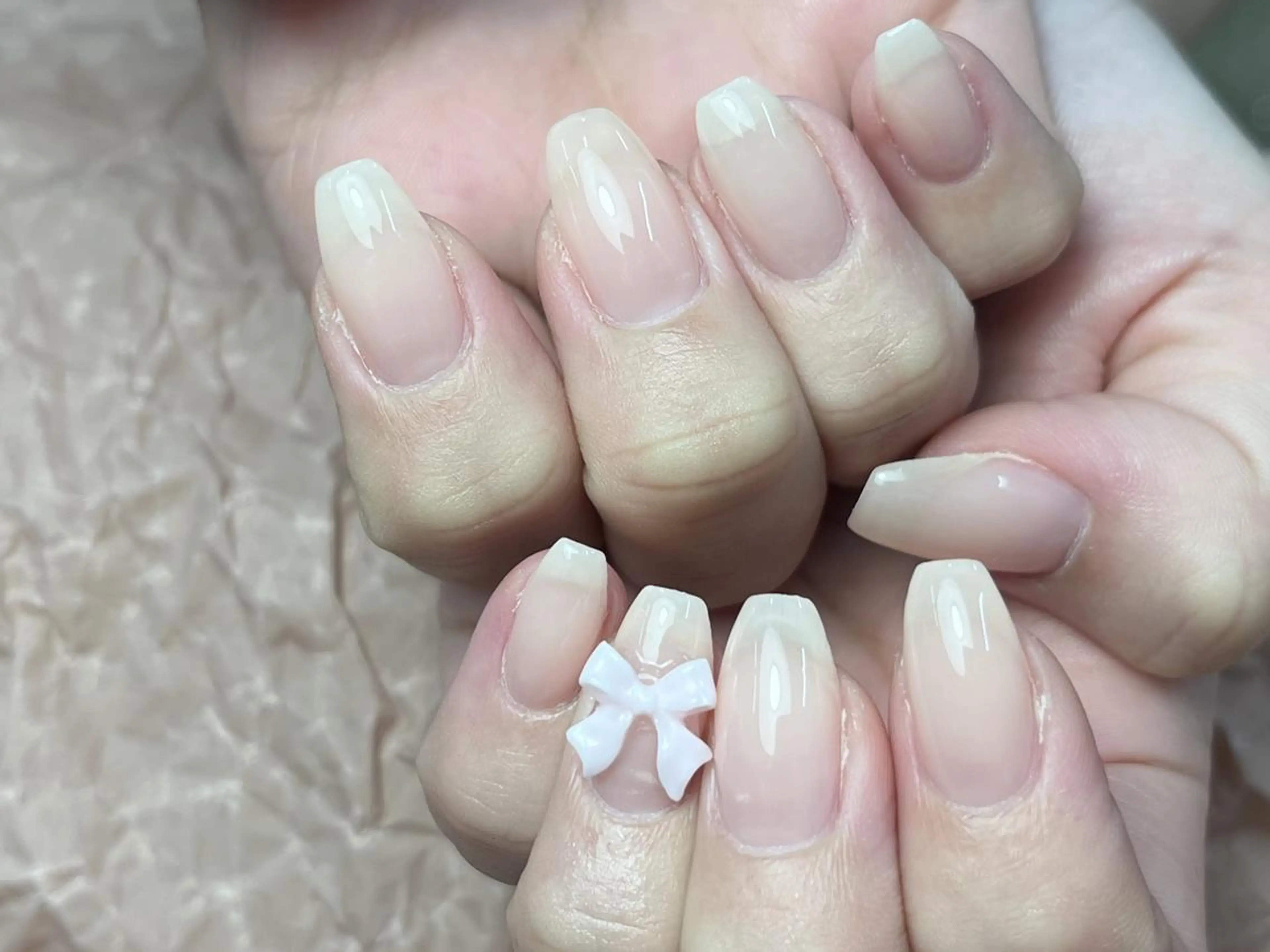 ネイル ハンドネイル ハンドケア ToliyDeliy Keilyのネイルデザイン