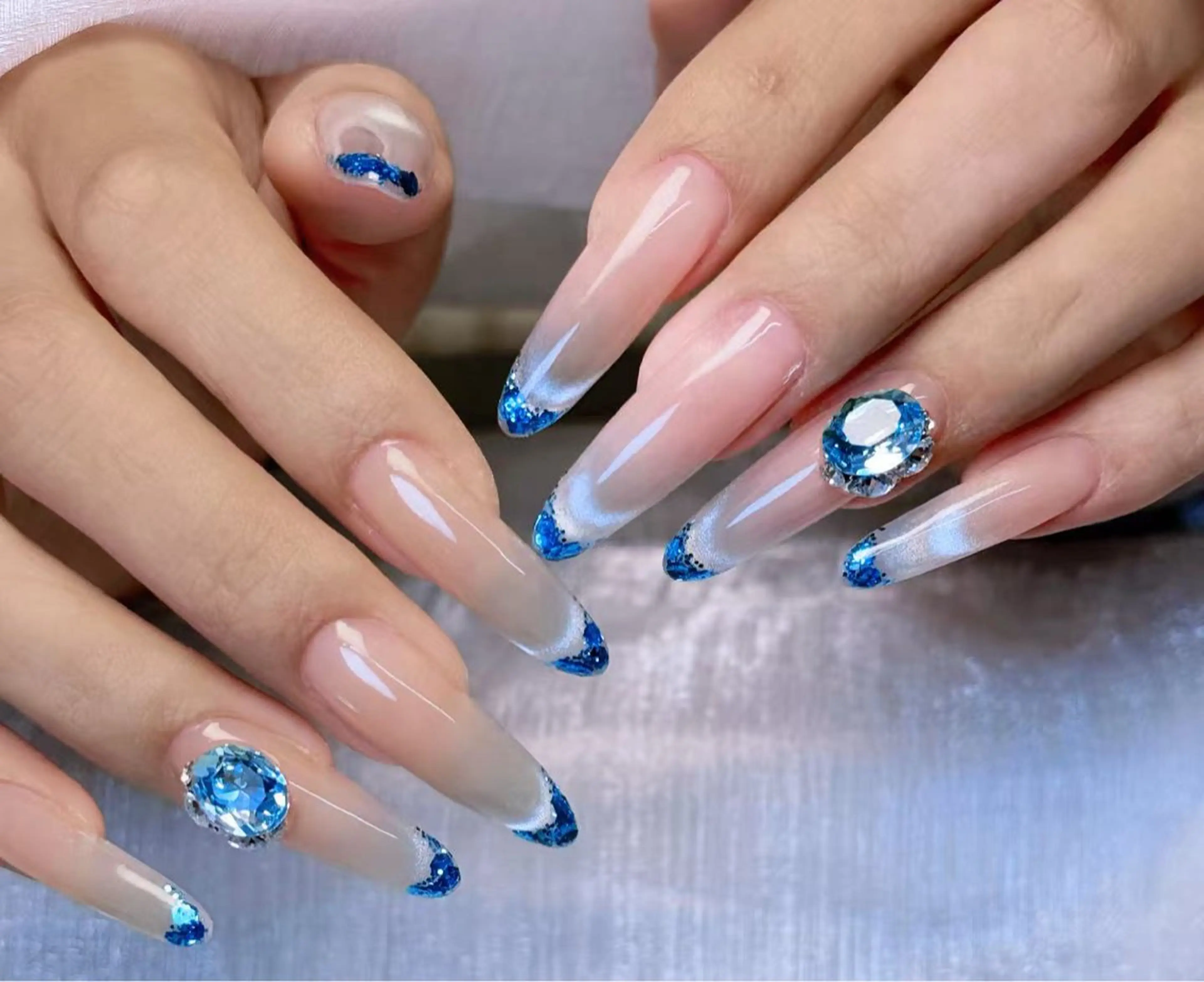 ネイル ハンドネイル MARHCHU NAILのネイルデザイン
