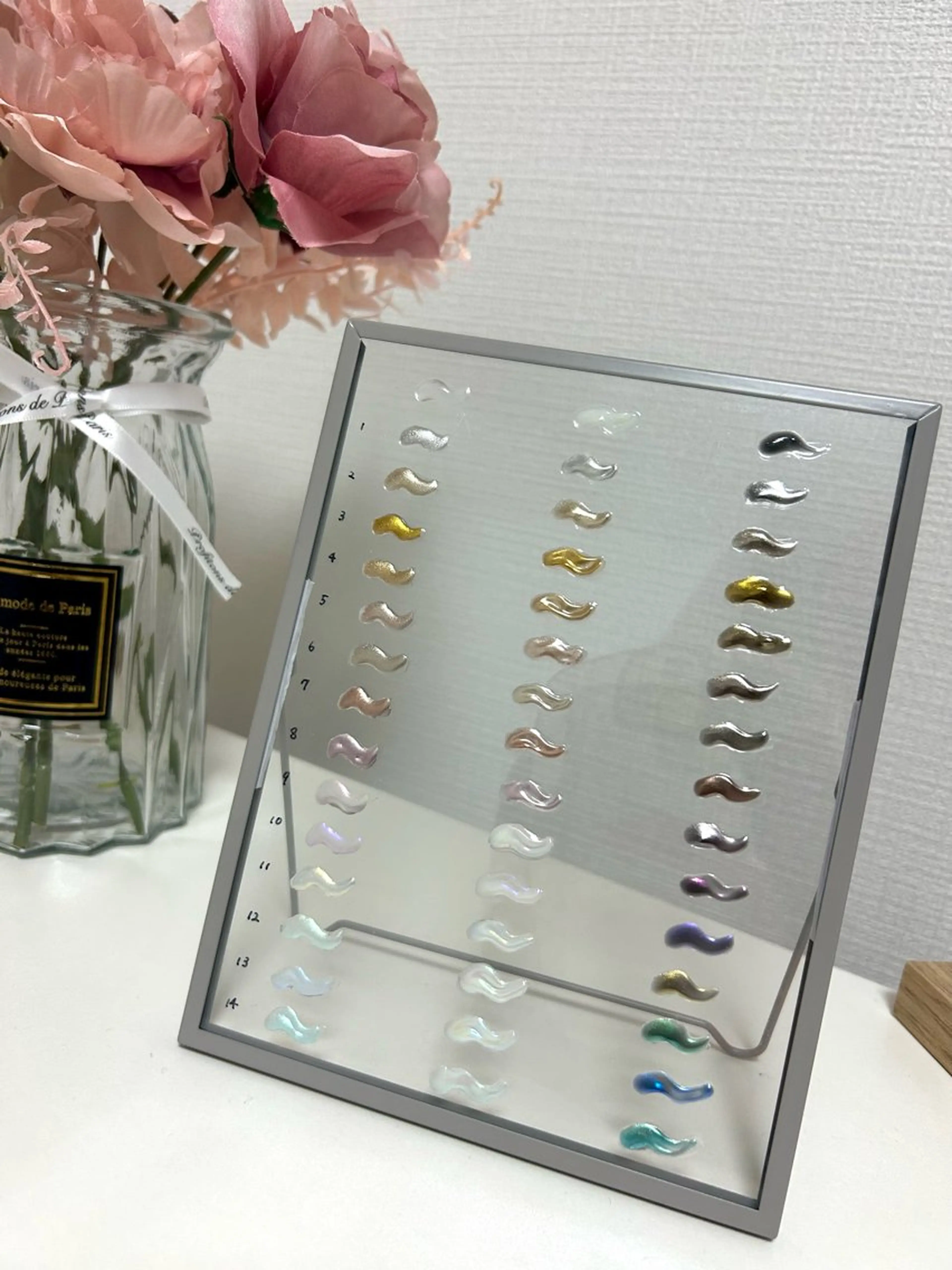 ネイル ミラーネイル Nail salon suu所属・Nail salon suuのネイルデザイン