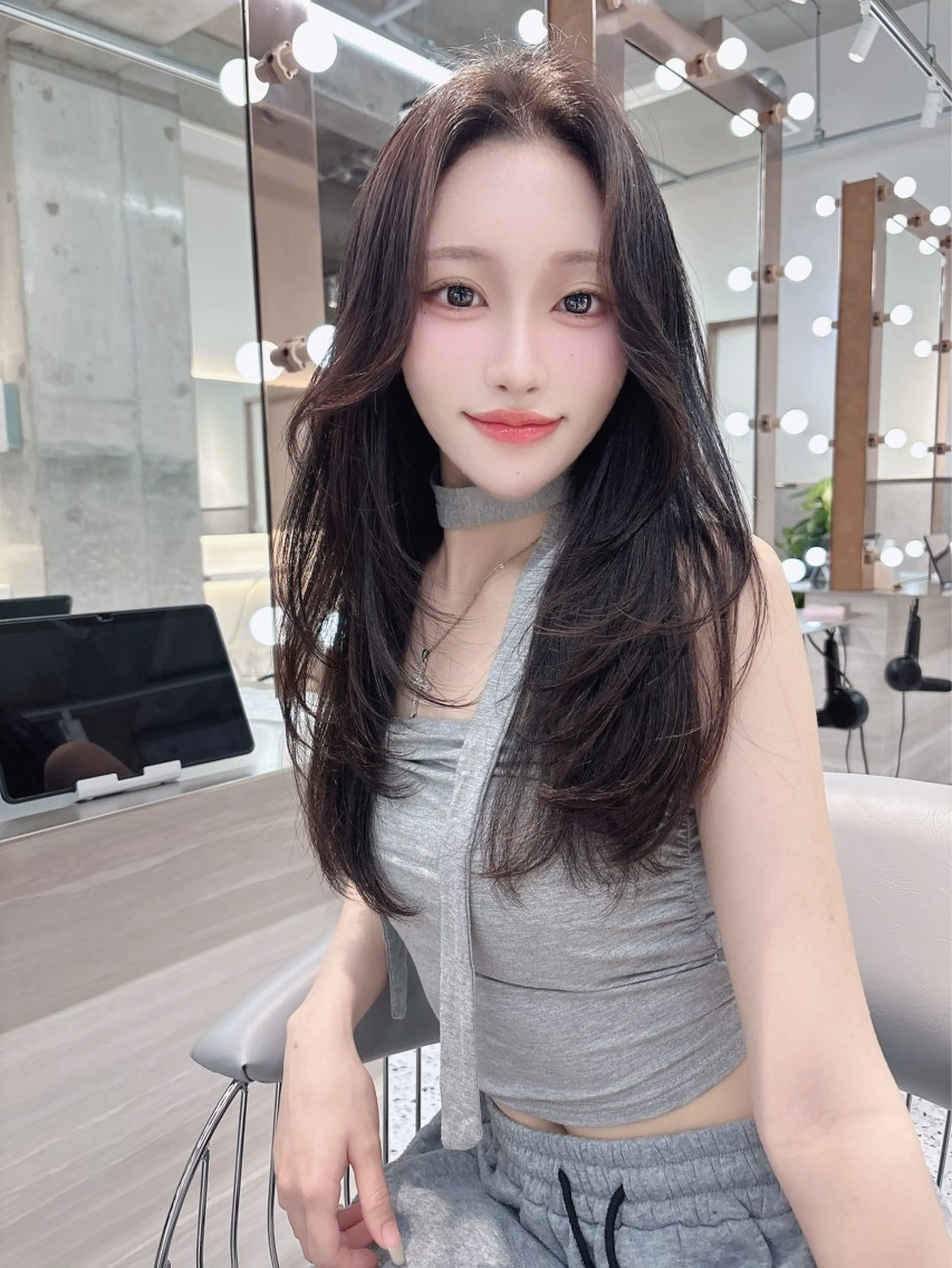 ロング ロングレイヤー 韓国風ヘア レイヤーカット ロング 髪質改善×韓国ヘアサロン Role博多【ロール】所属・✨髪質改善×韓国風 レイヤーカ✨山下遥のヘアスタイル