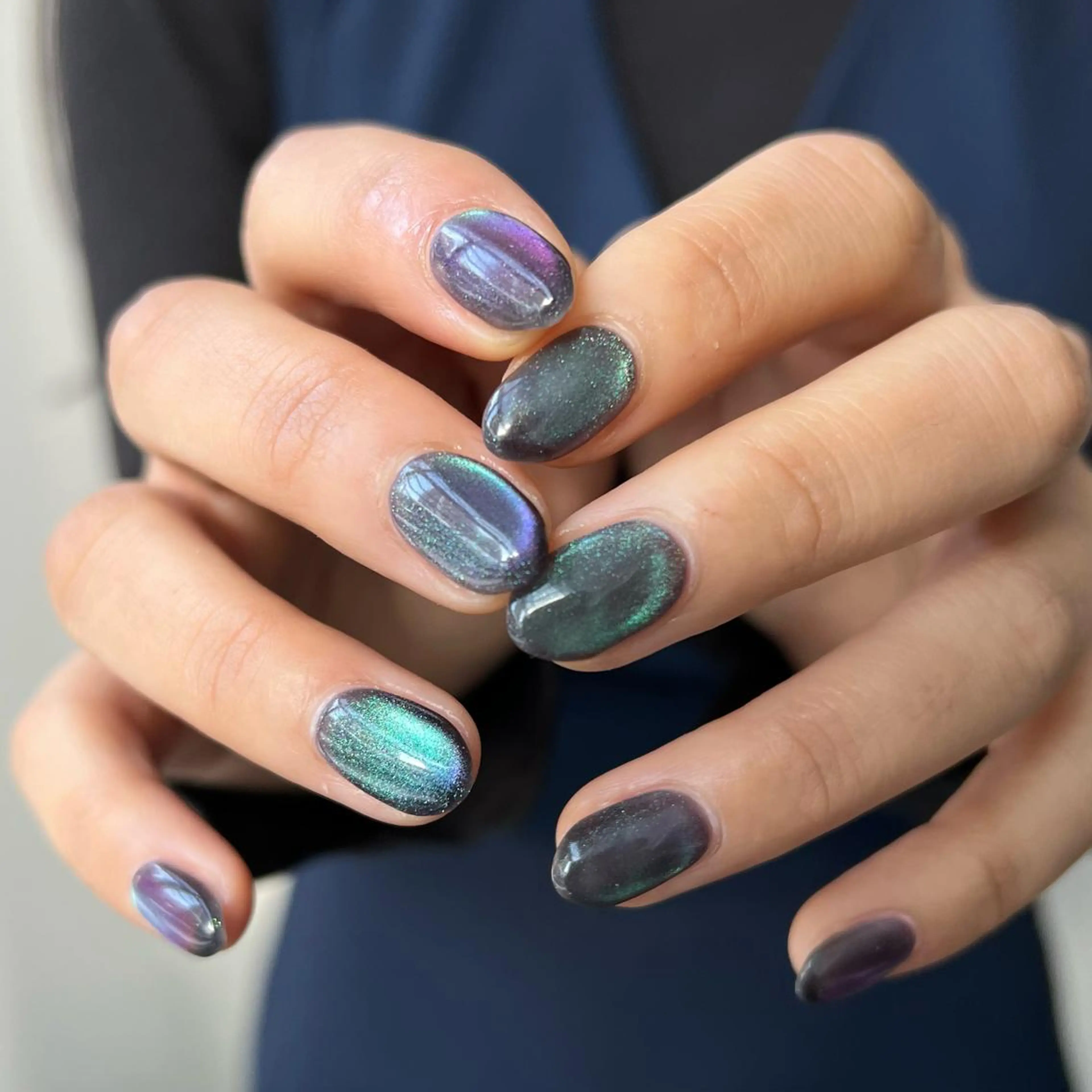 ネイル ストーンネイル ハンドネイル Nico所属・Nico🌛 Karenのネイルデザイン