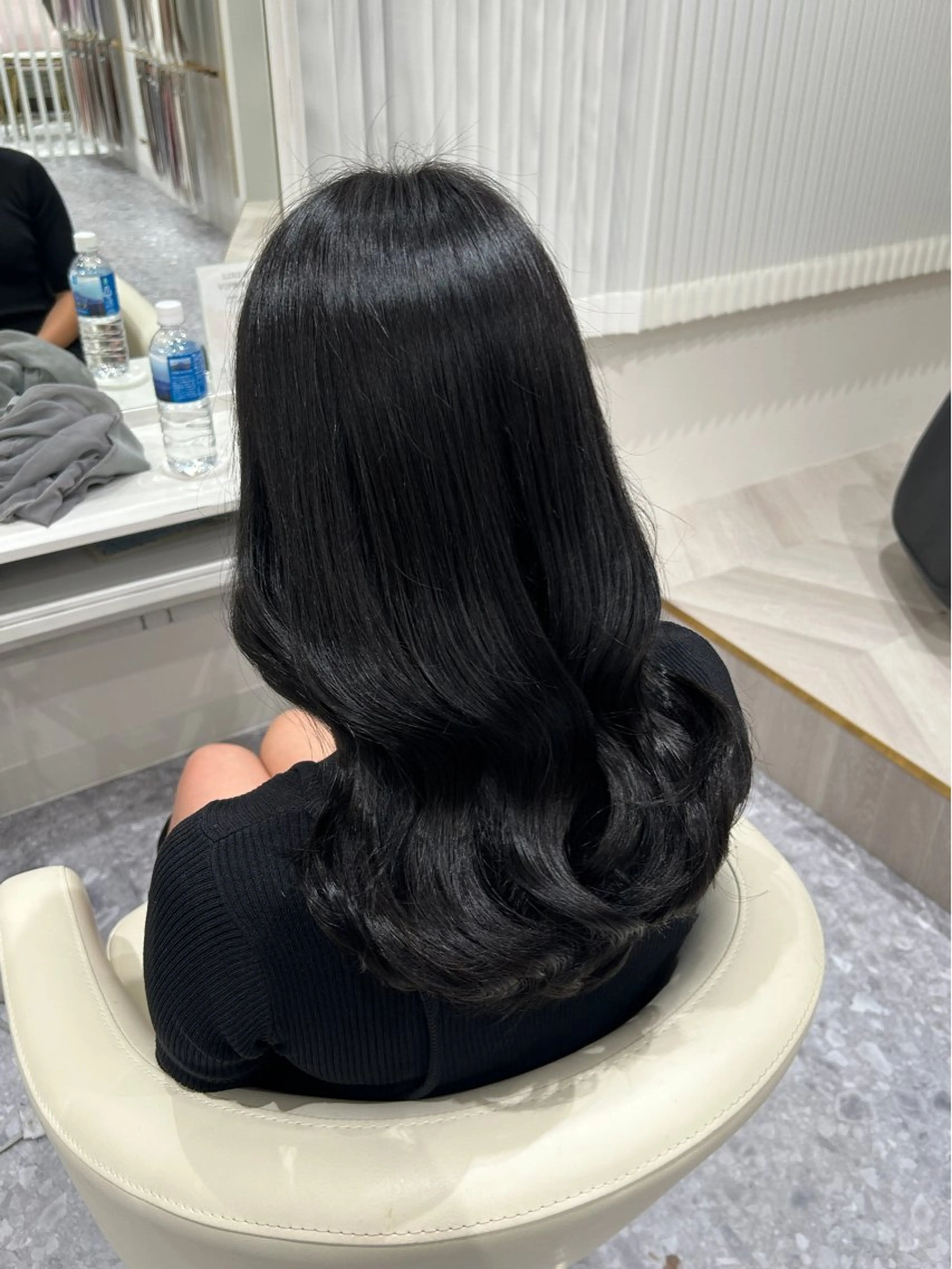 セミロング カラー 黒髪 ナチュラルブラック 髪質改善 トリートメント カット ヘアカラー トリートメント navi / 村田 瑠菜のヘアスタイル