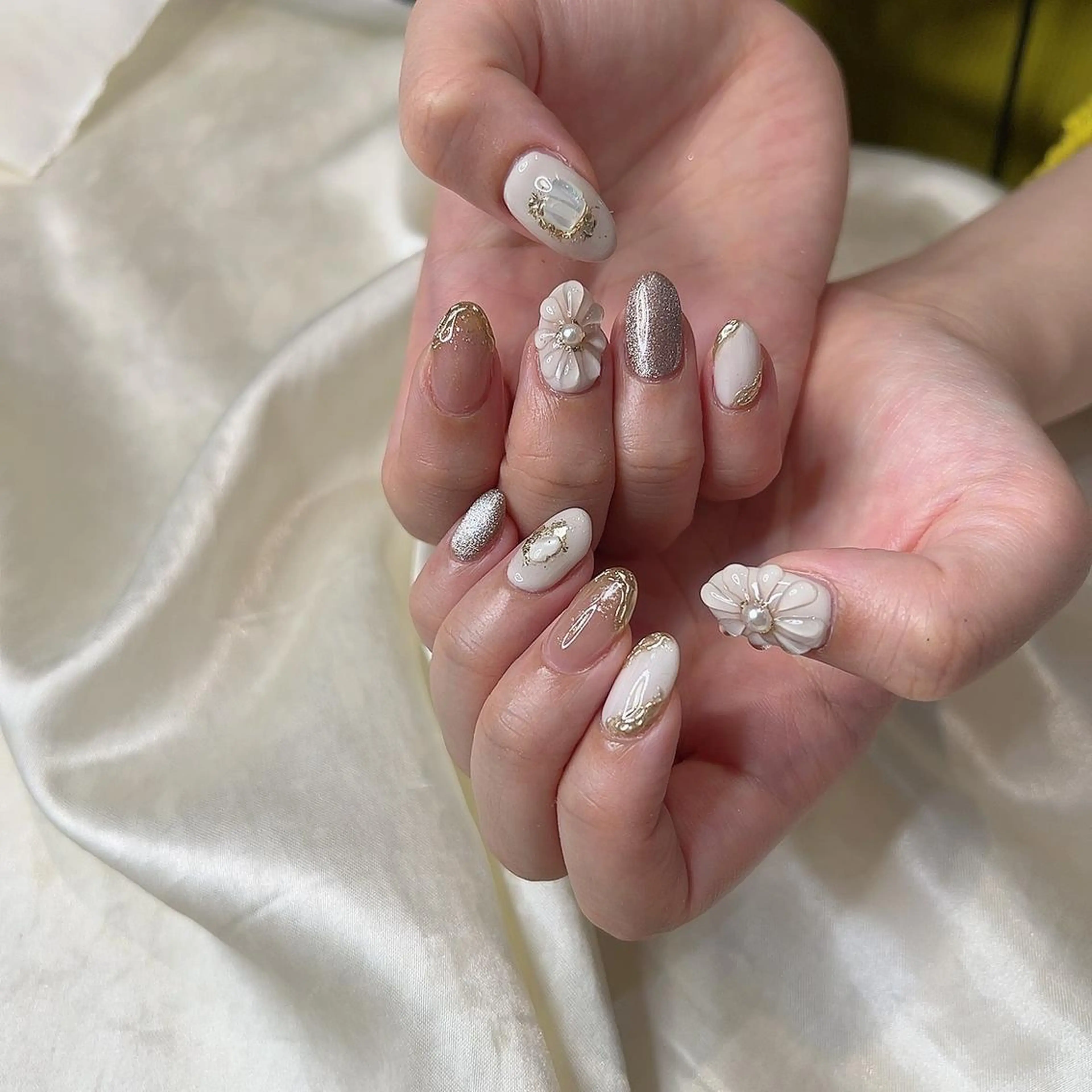 ネイル ハンドネイル 西岡 杏のネイルデザイン